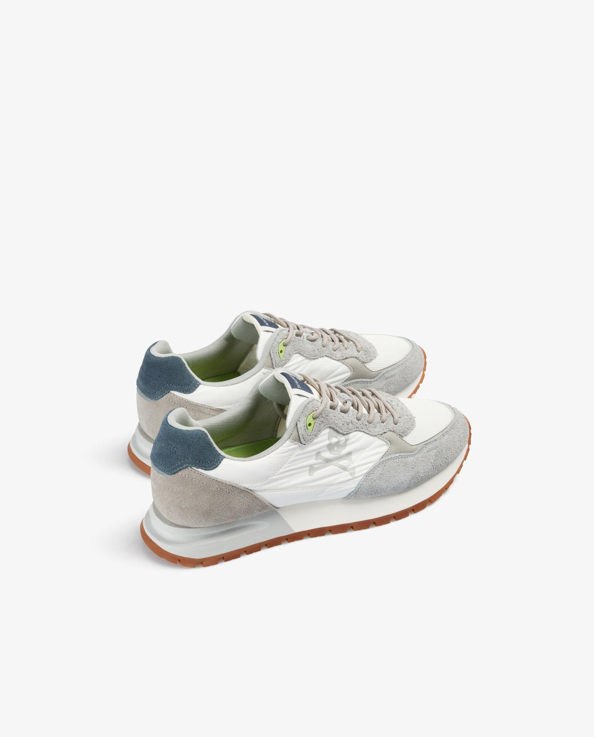 Desportivas com Contrastes e Sola Serrilhada Branco-3