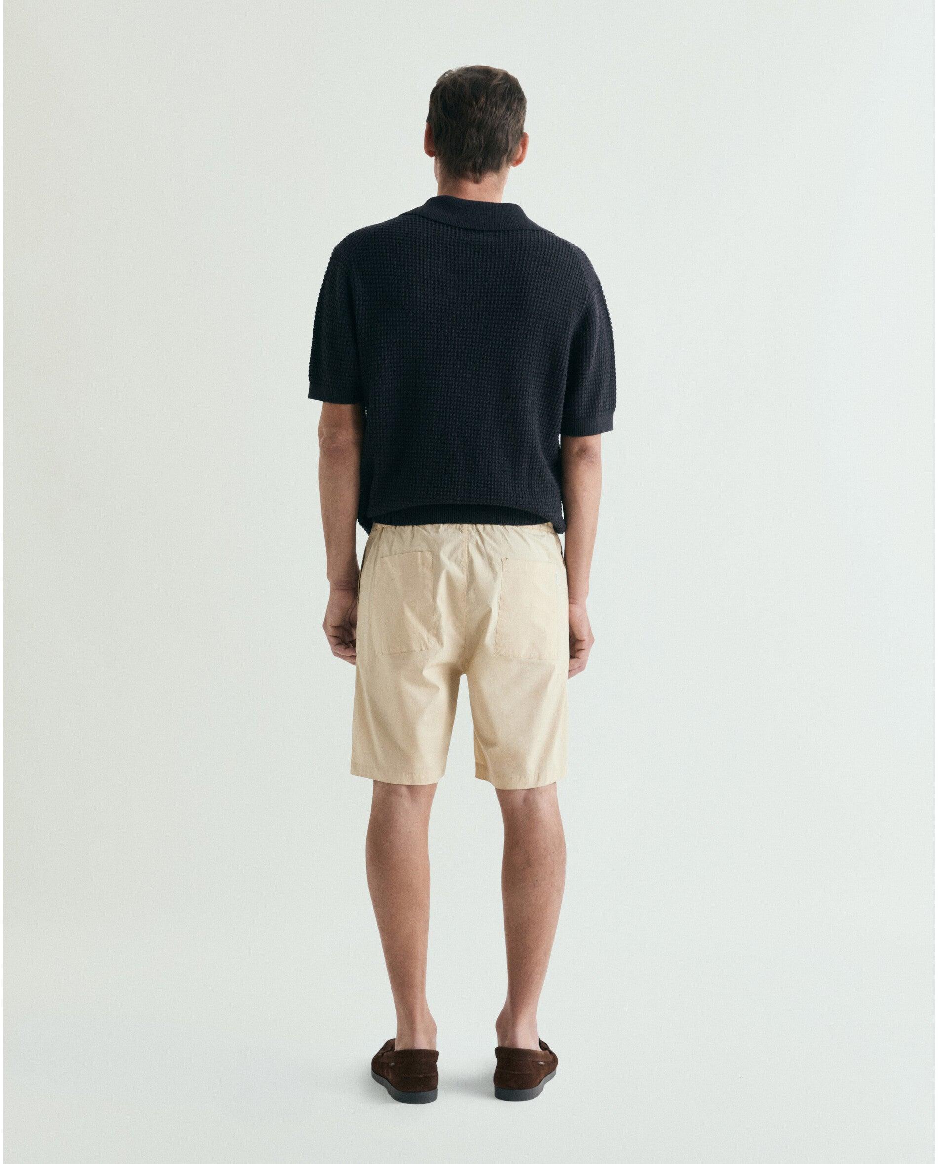 Bermudas Regular Fit com Cintura Elástica Bege-3