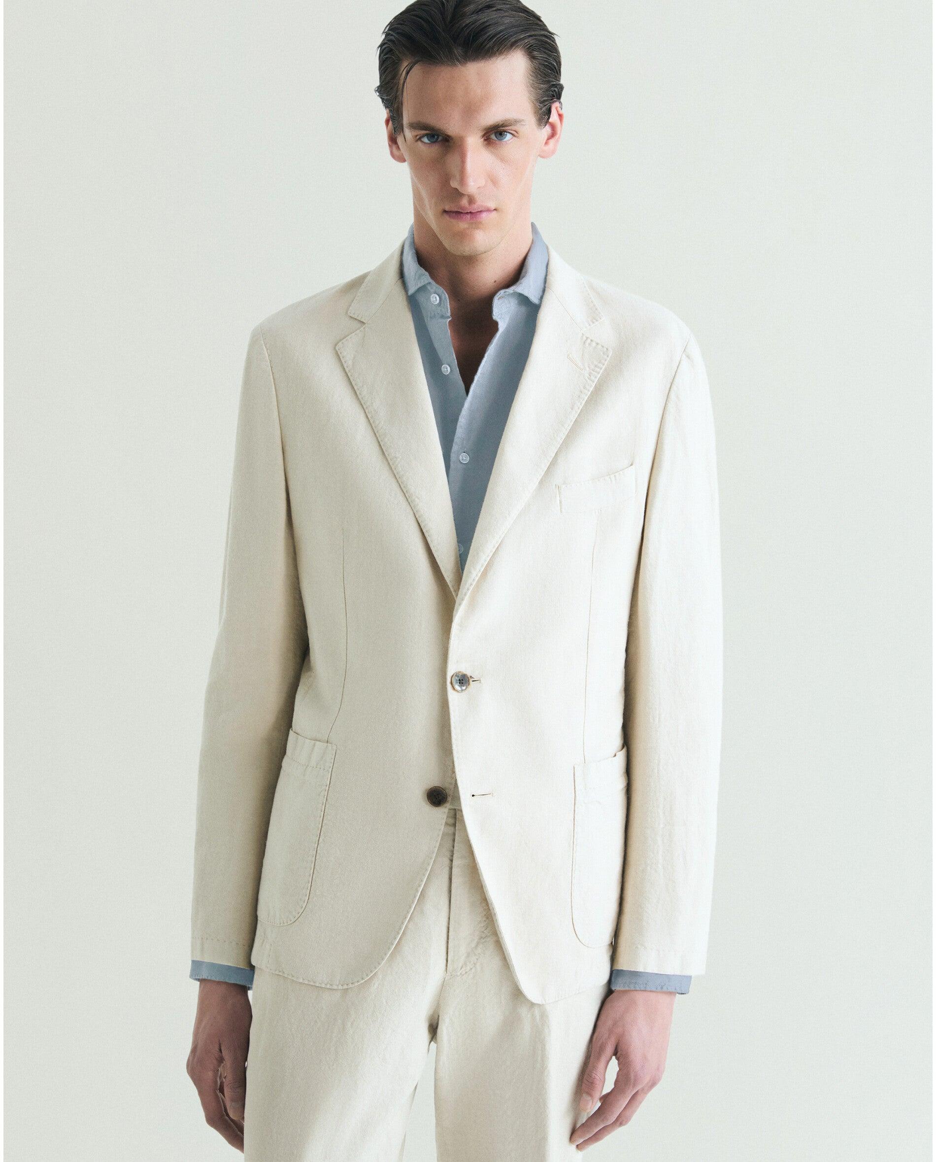 Imagem 0 de Blazer Regular Fit com Bolsos Patch