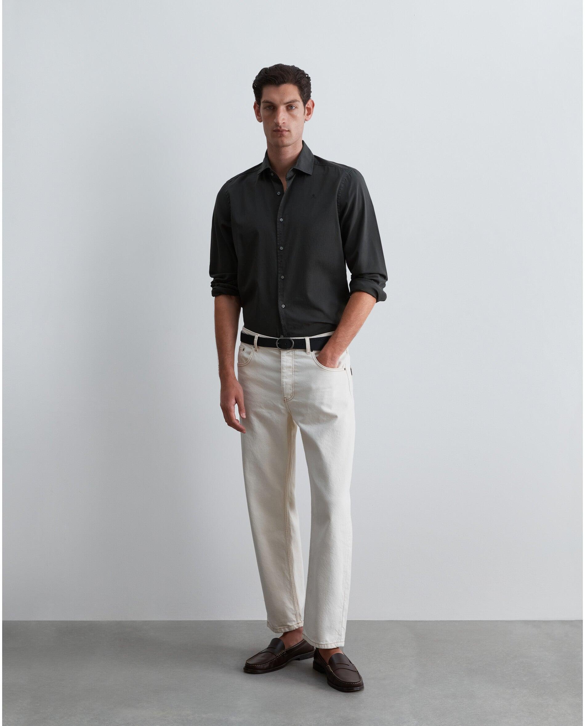 Camisa Regular Fit com Caveira Bordada Verde-escuro-3