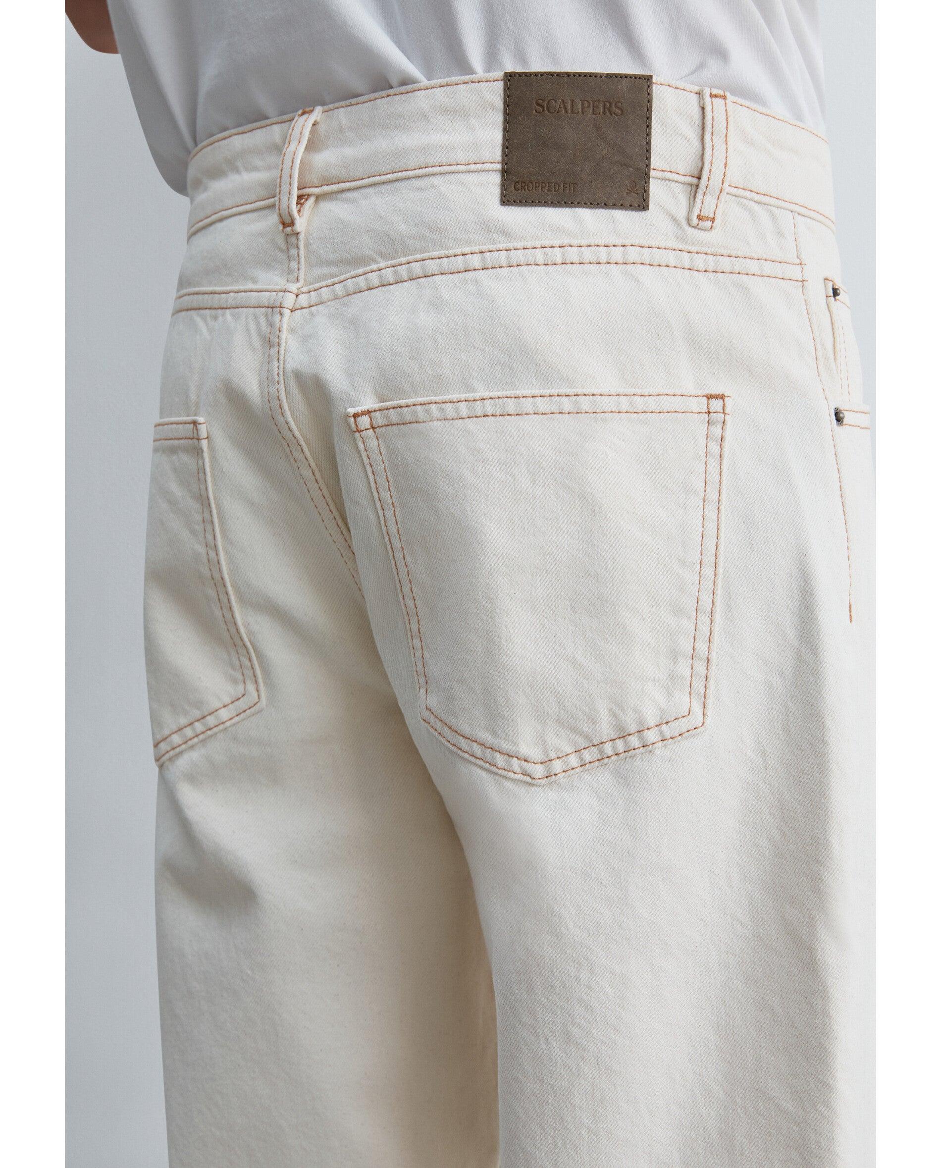 Jeans com Corte a Direito Cropped Fit com Presilhas na Cintura Natural-4