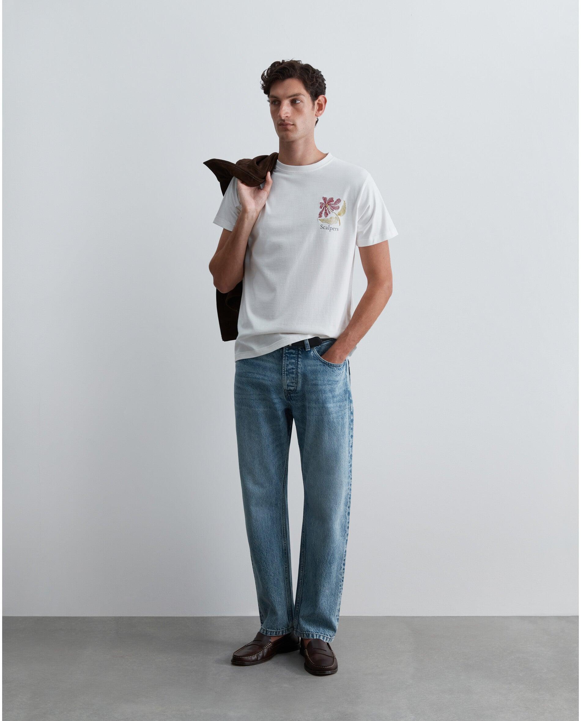 T-shirt de Manga Curta Regular Fit com Detalhe Floral Branco-3