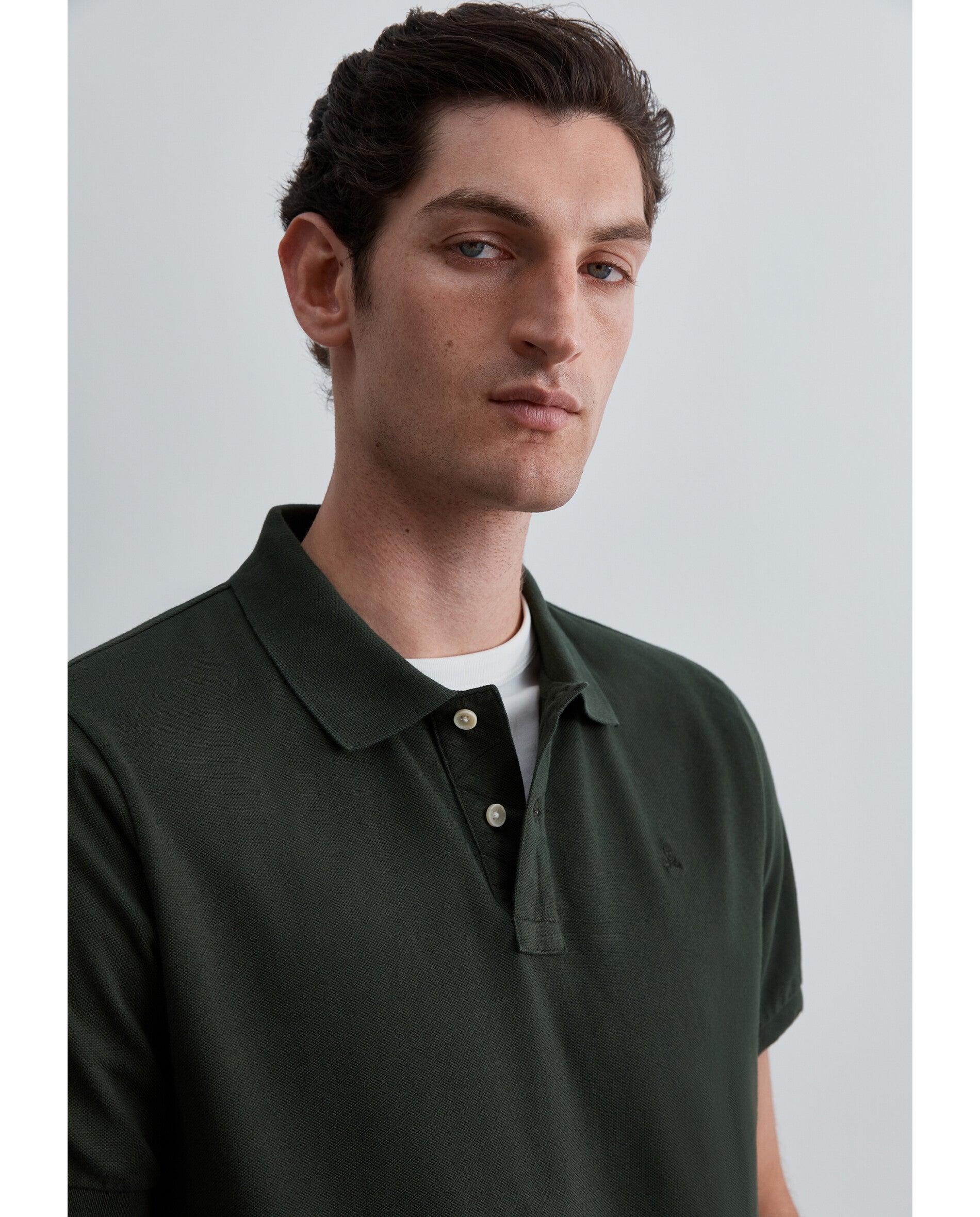 Polo Piqué de Manga Curta Regular Fit Verde-escuro-4