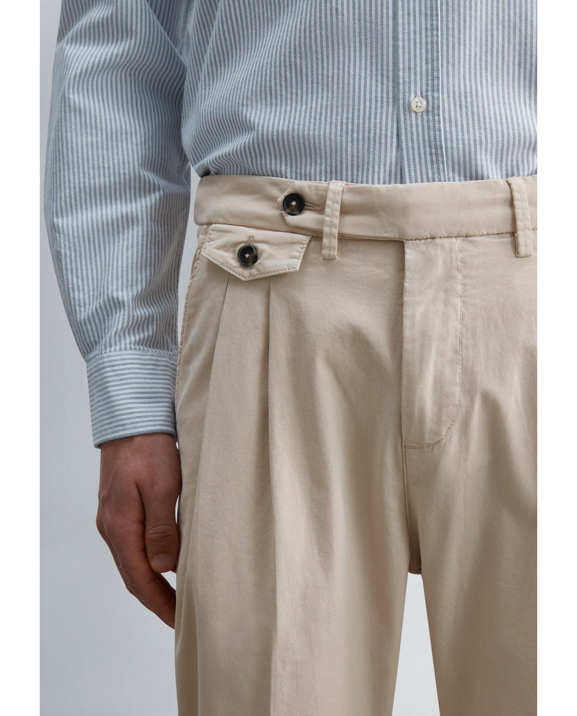 Calças Chino com Pinças Frontais e Ajuste Lateral com Botões Natural-6