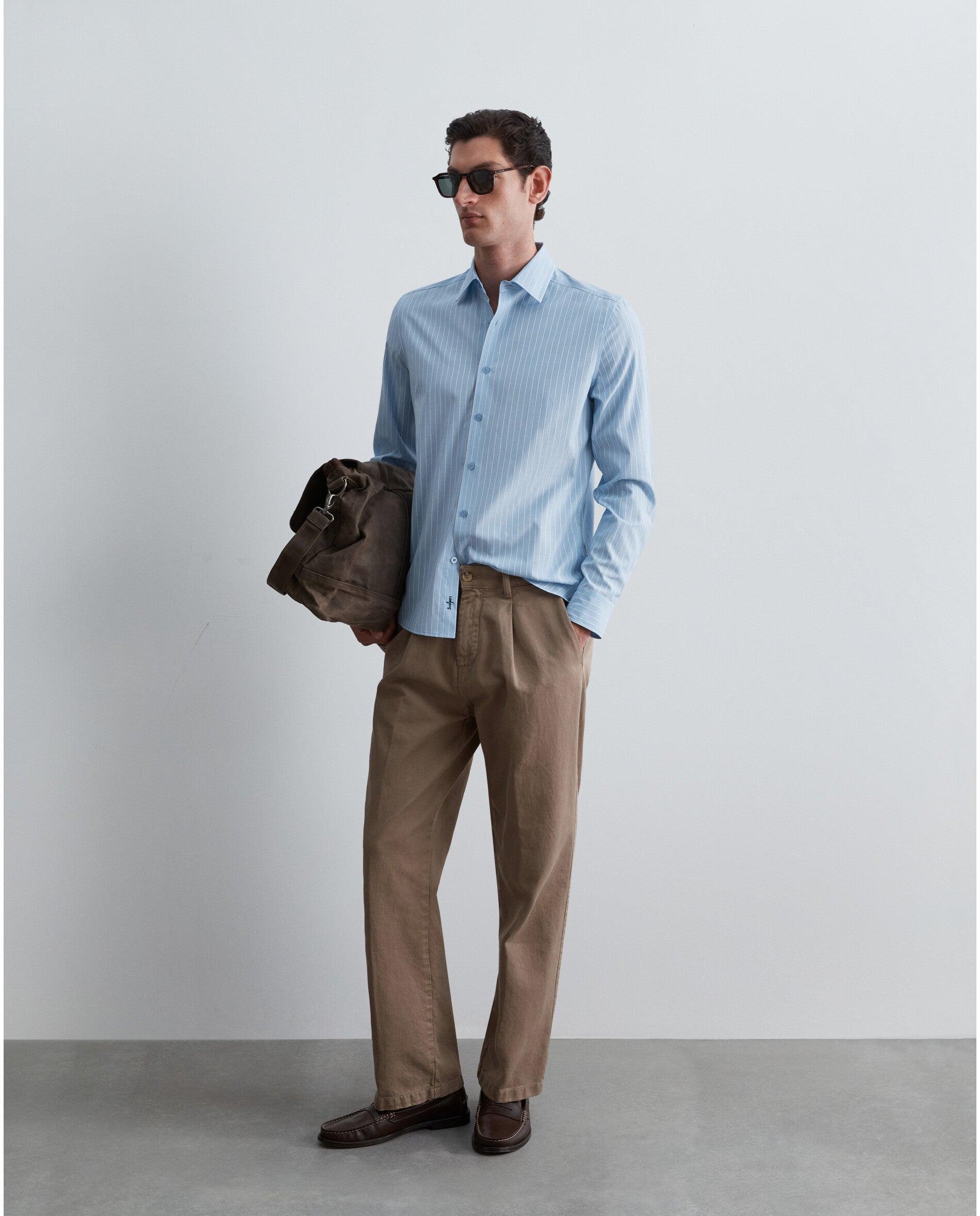 Imagem 0 de Calças Chino Loose Fit com Pinças