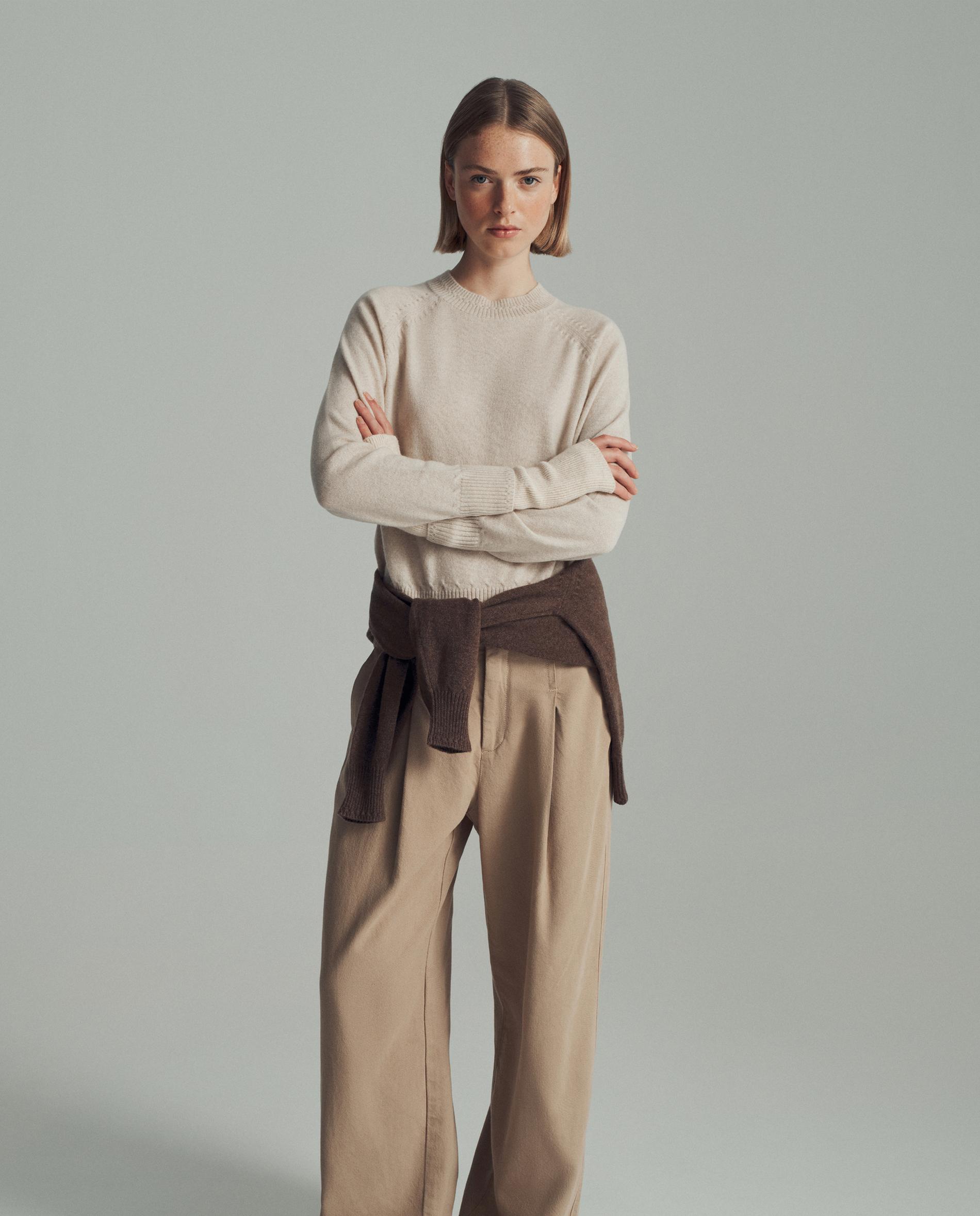 Camisola 100% Cashmere com Gola Redonda Cru-2