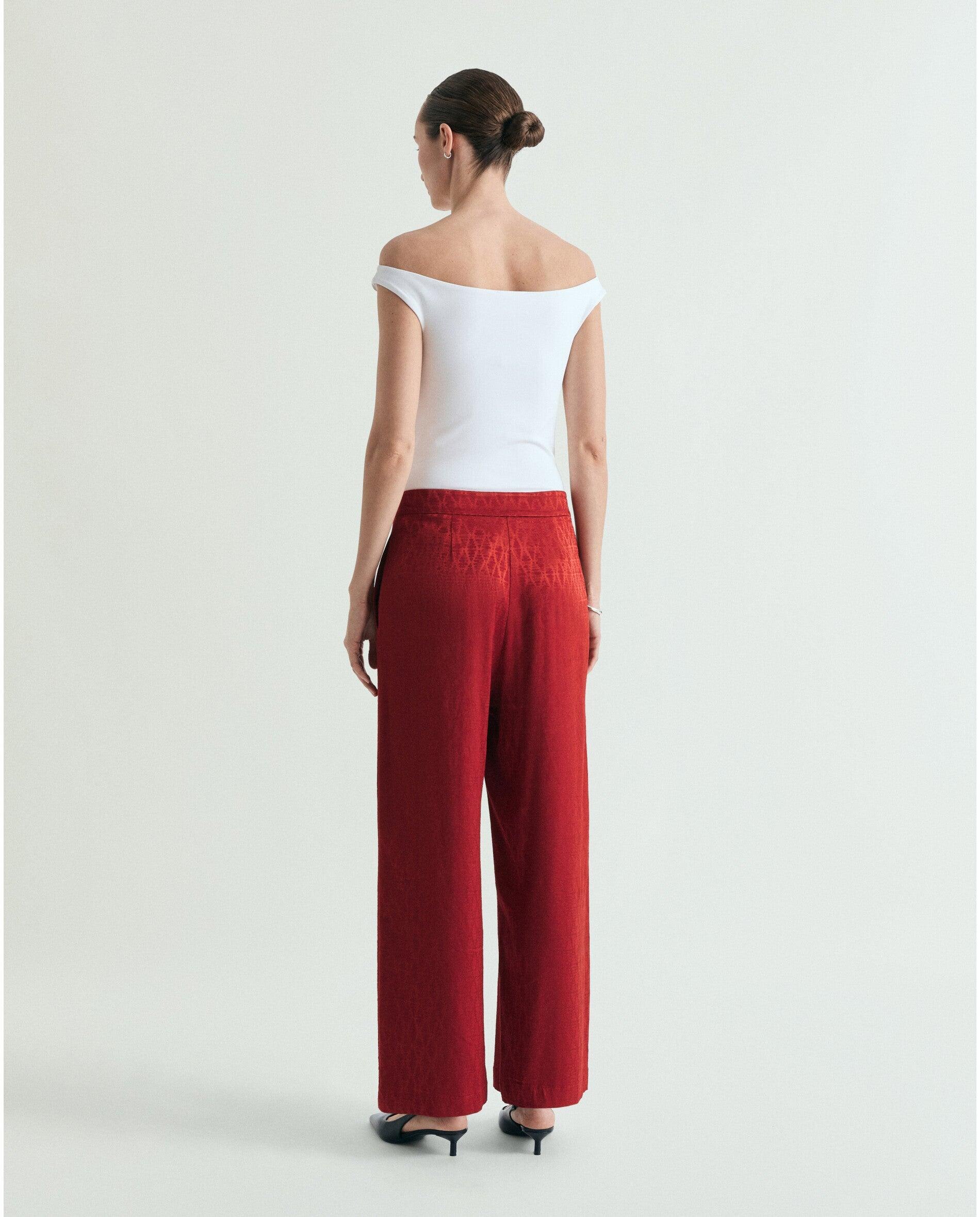 Calças À Boca de Sino em Tecido Jacquard com Bolsos Vermelho-3