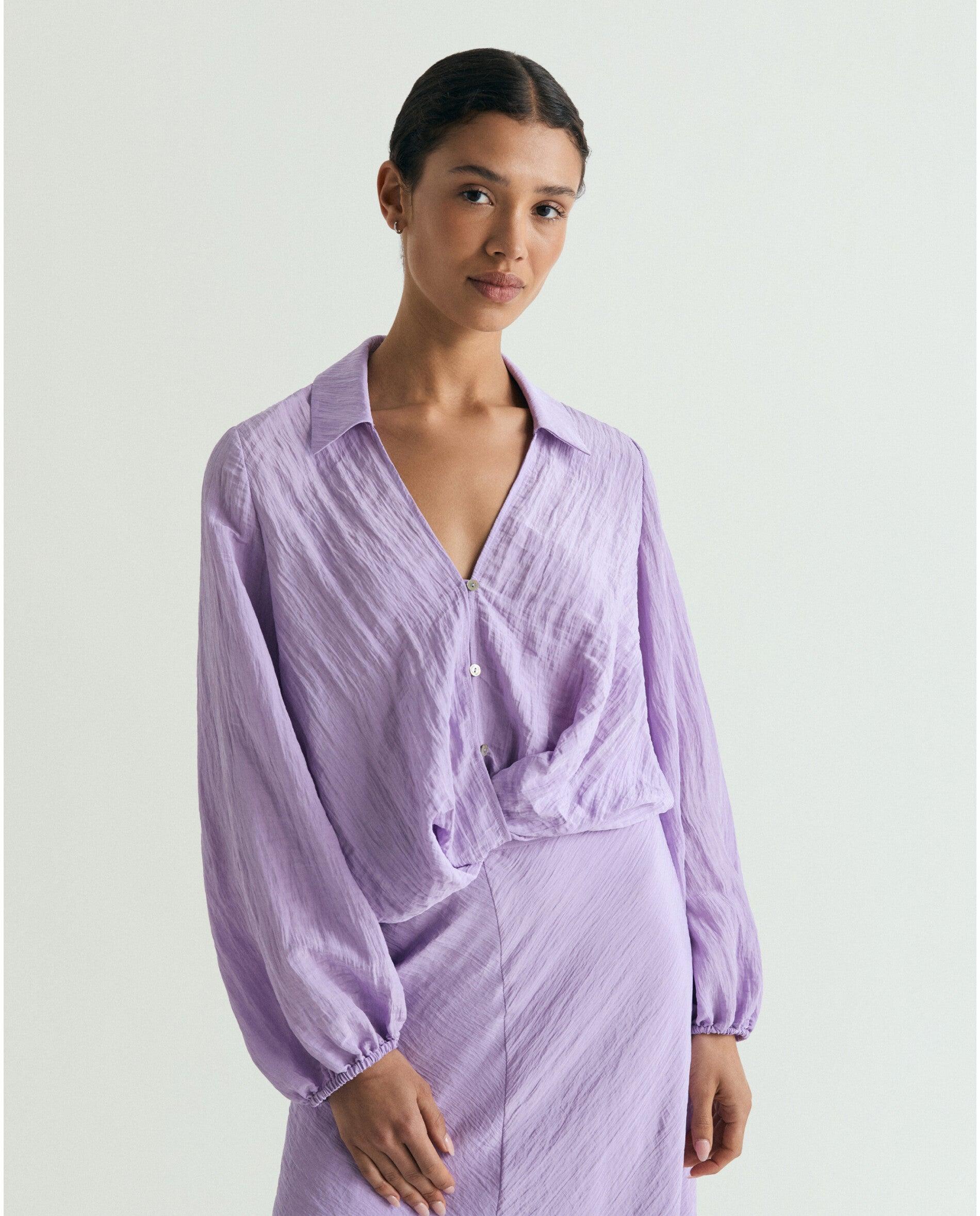 Imagem 0 de Blusa com Decote em V e Mangas Abalonadas