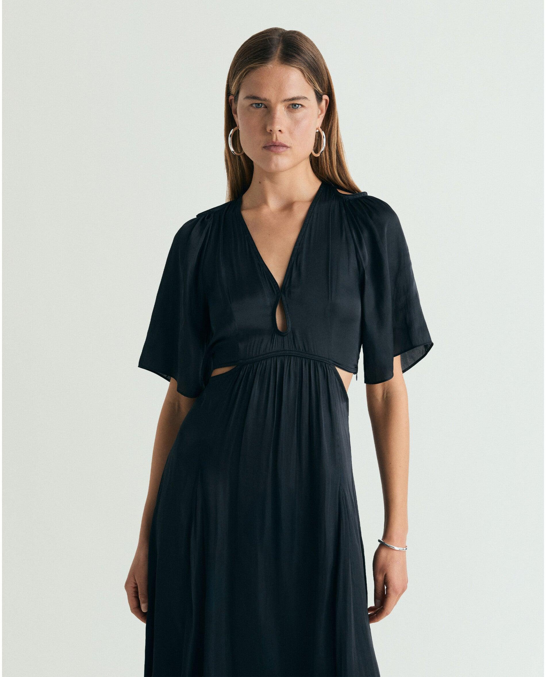 Vestido Midi Cut Out com Decote em V Preto-2