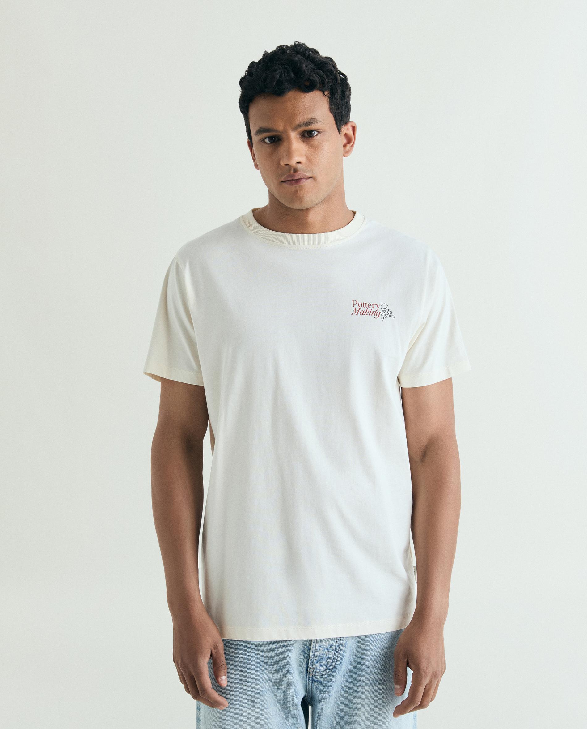 T-shirt de Manga Curta Regular Fit com Estampado Posterior Branco-1