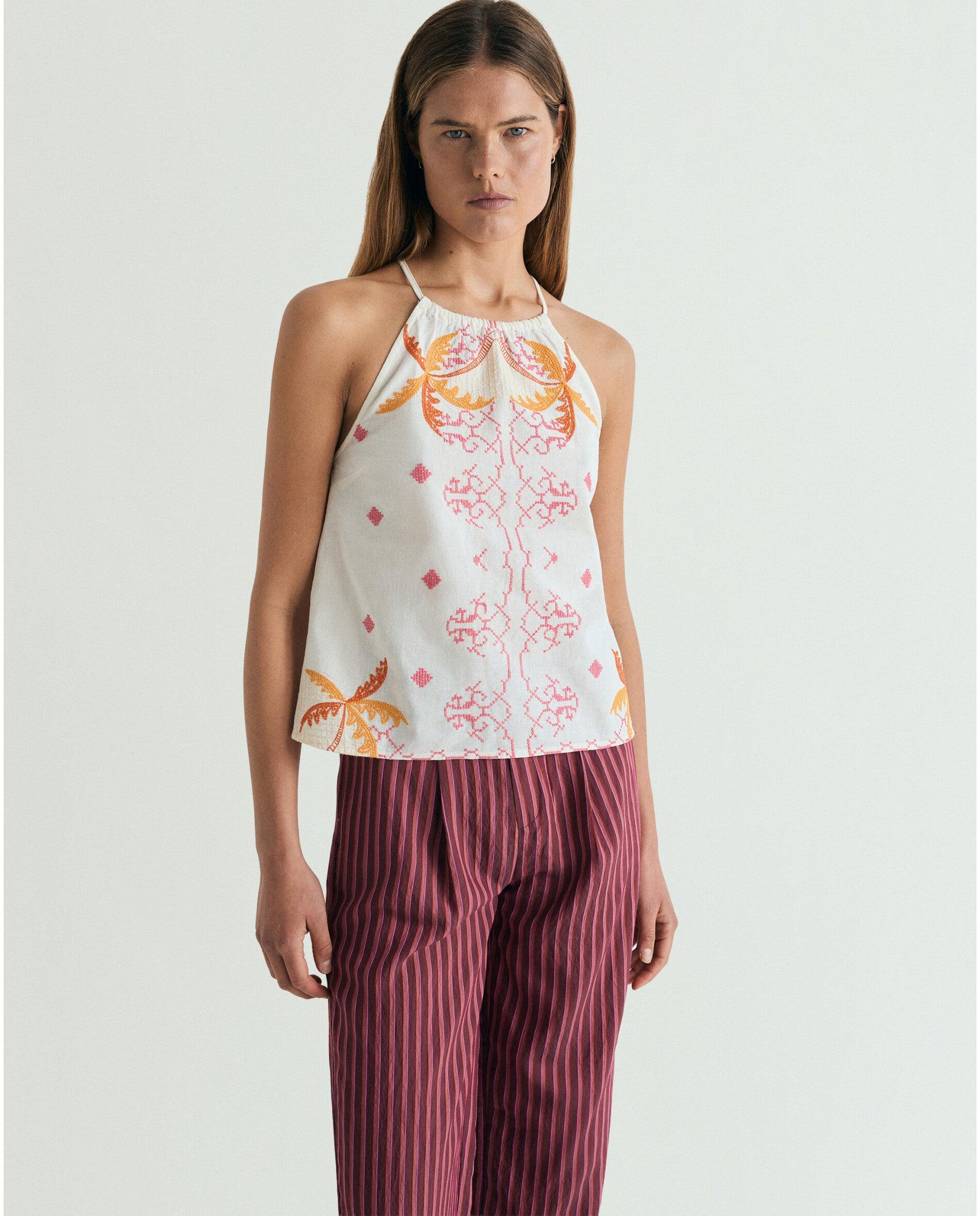 Imagem 0 de Top Bordado com Gola Halter