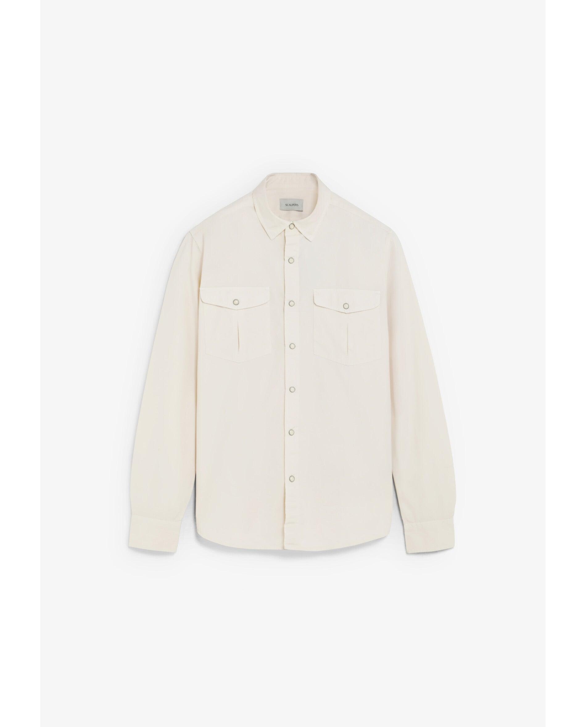Imagem 0 de Camisa Regular Fit com Bolsos Patch