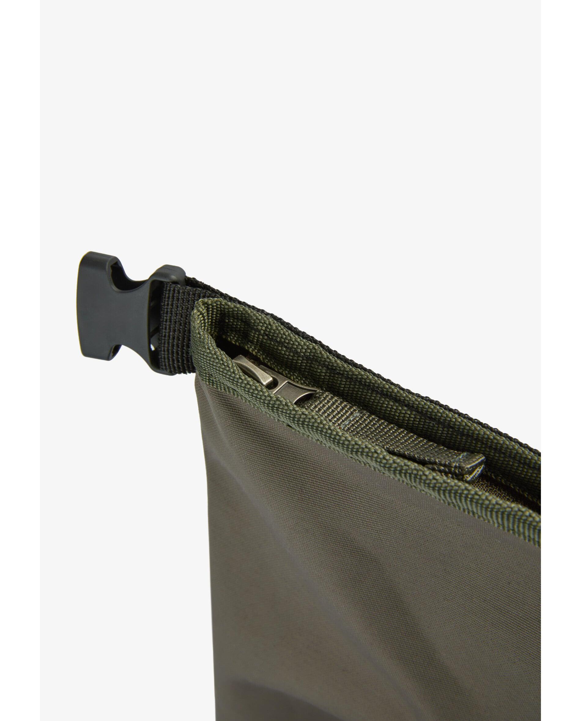 Mochila em Tecido Técnico com Compartimento para Portátil Taupe-10