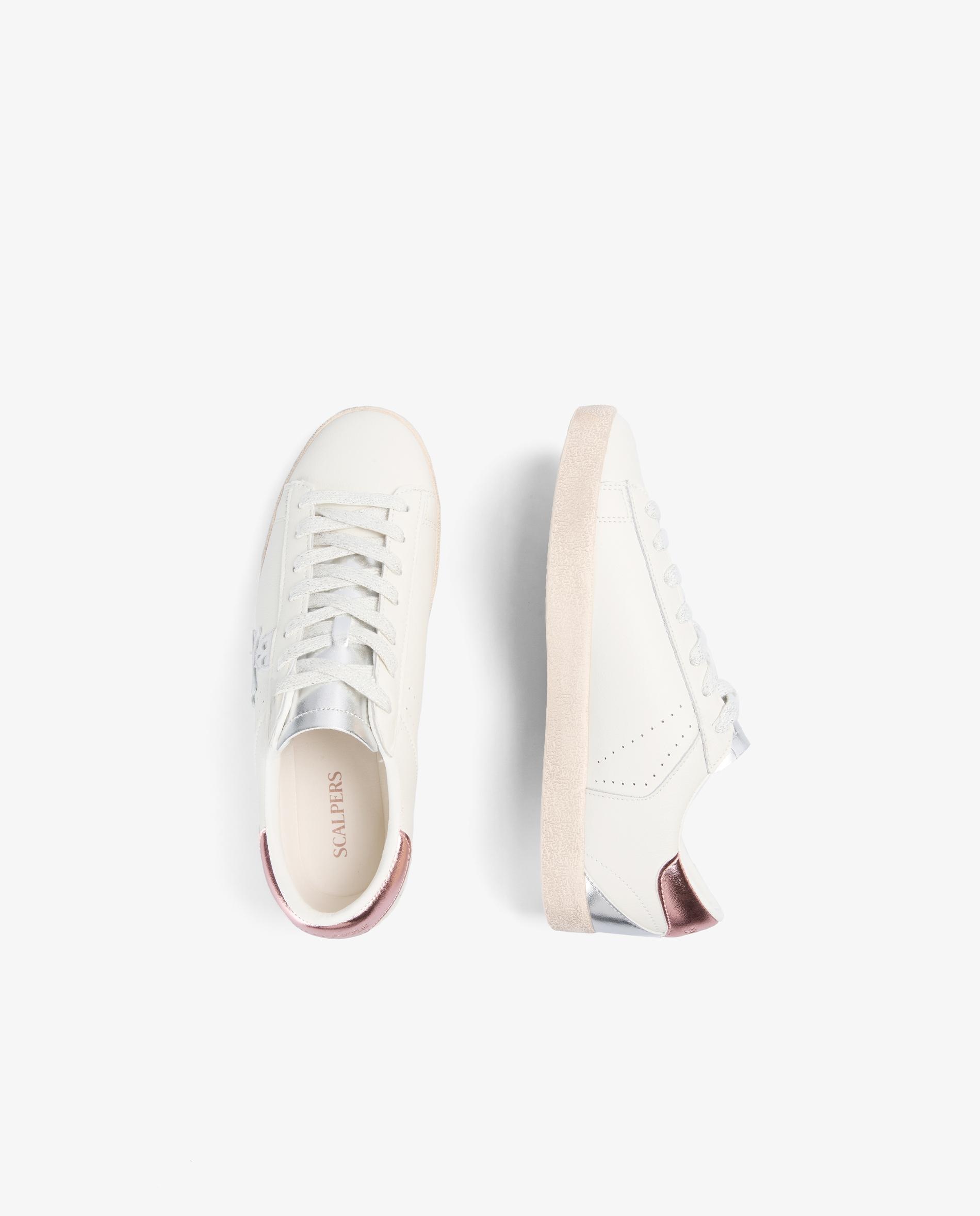 Sapatilhas Brancas em Pele com Detalhes Metalizados Branco / Rosa-8
