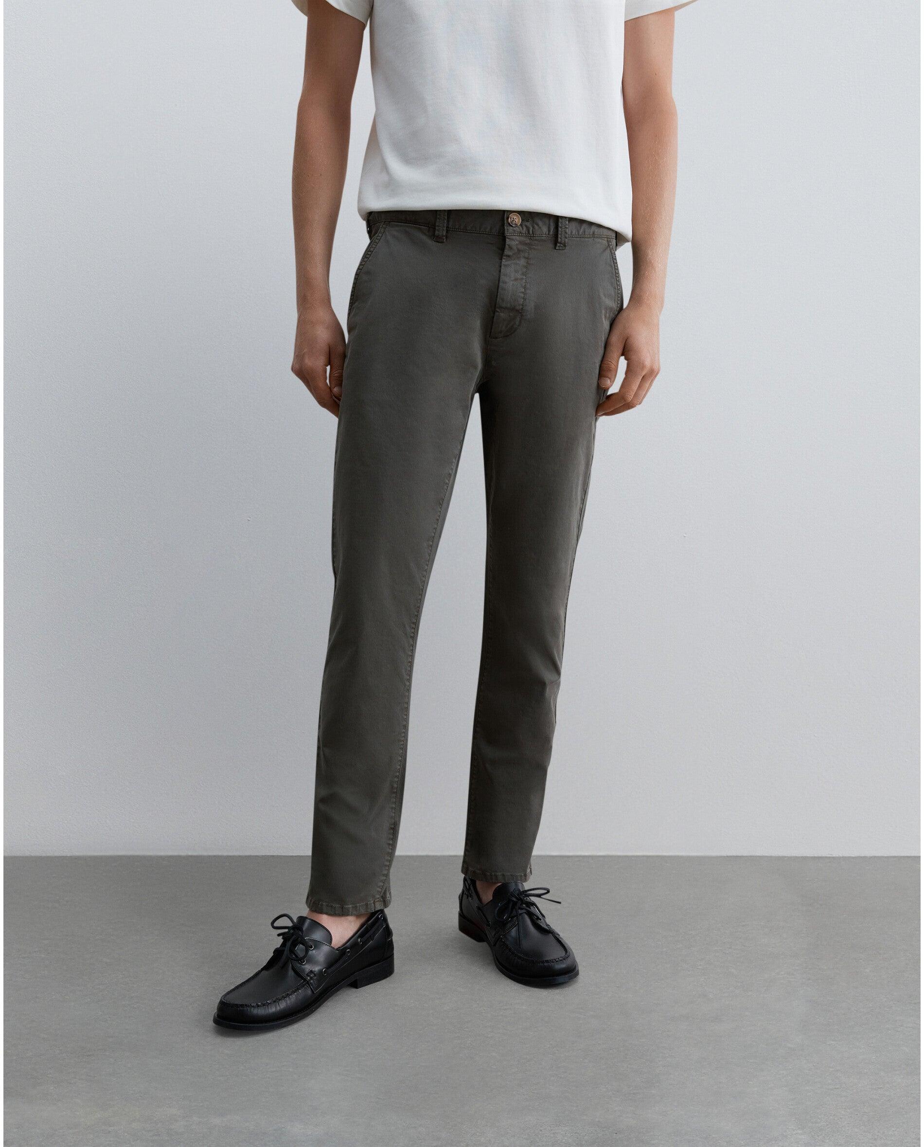 Calças Chino Slim Fit com Bolsos Frontais Inclinados Verde-militar-2