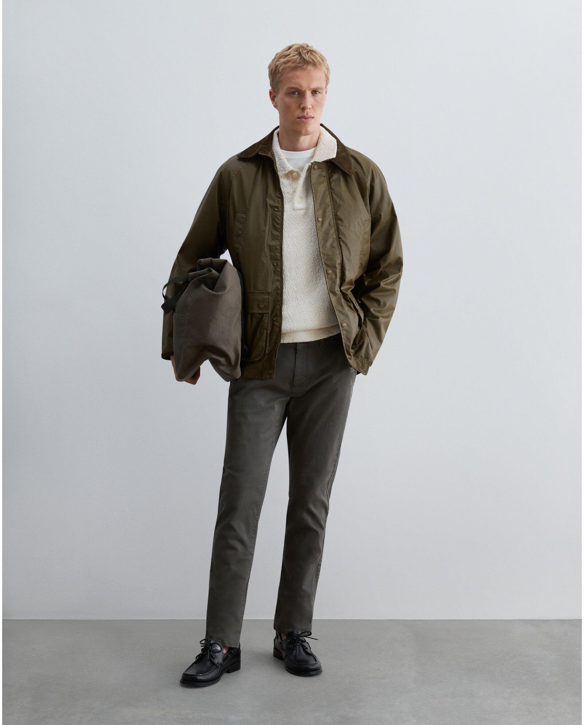 Calças Chino Slim Fit com Bolsos Frontais Inclinados Verde-militar-5