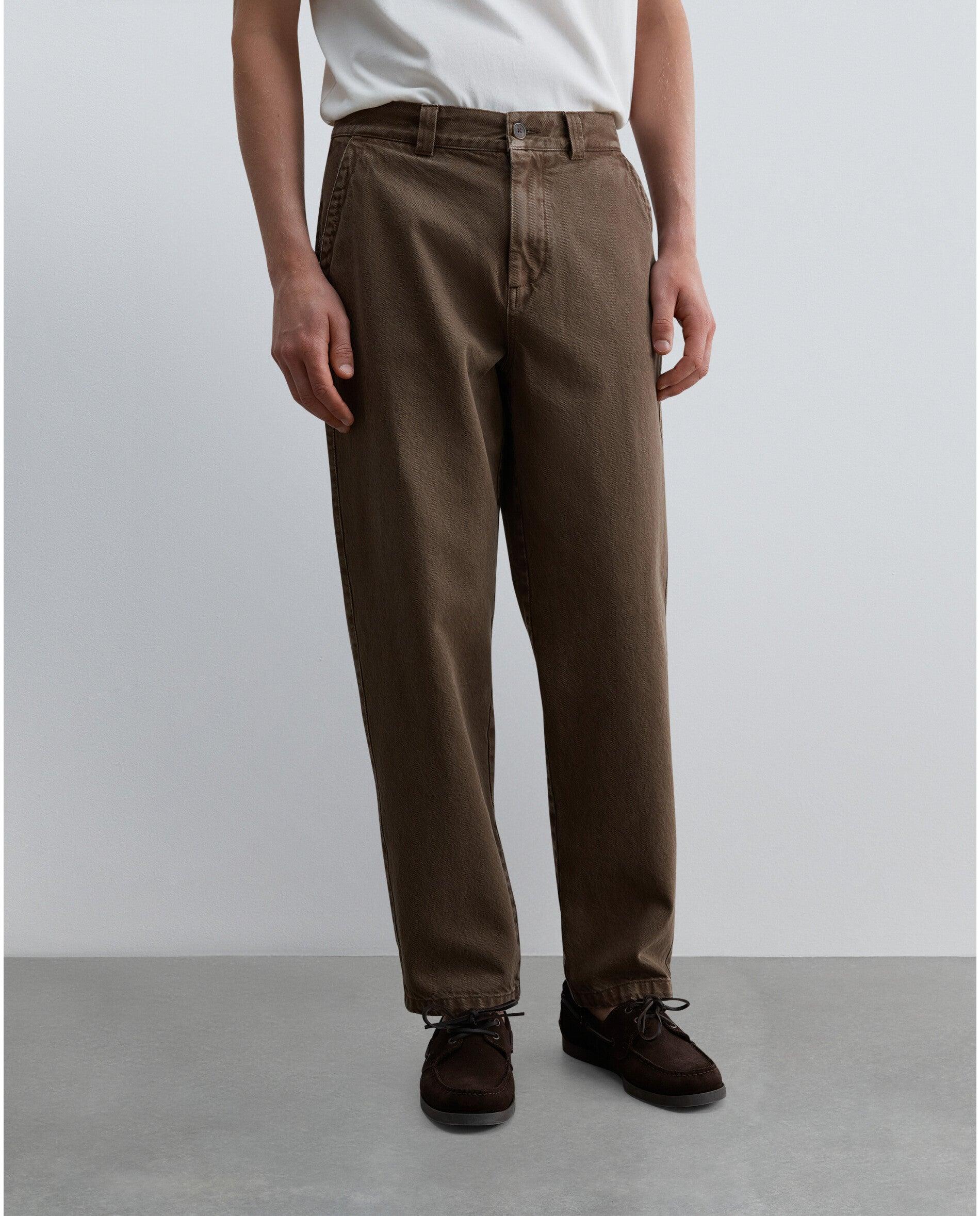 Calças Chino Relaxed Fit com Presilhas na Cintura Castanho-2