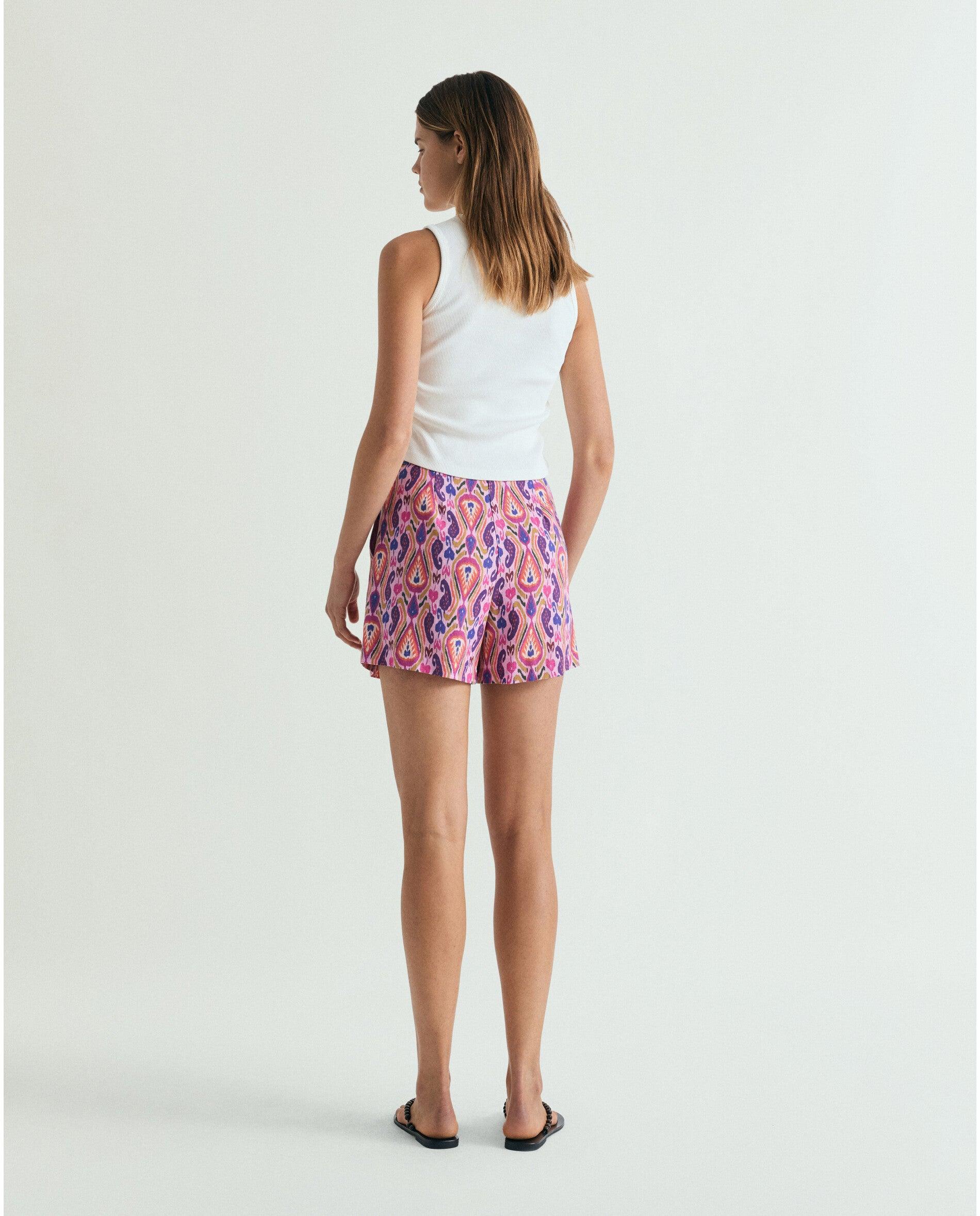 Short Regular Fit em Tecido Estampado Rosa-3