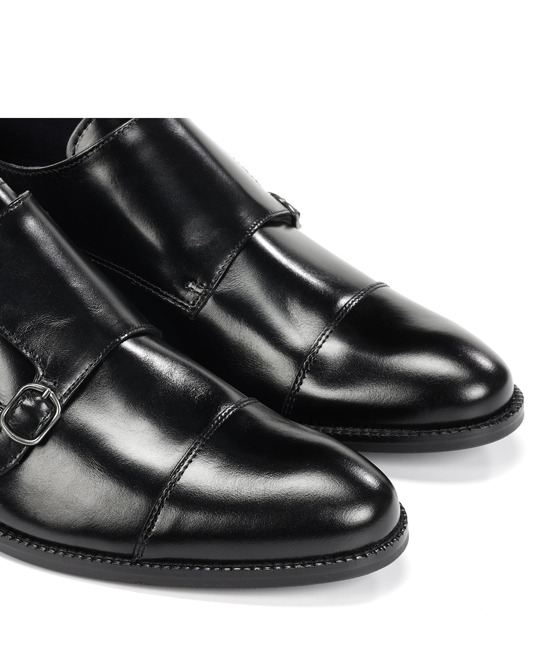 Sapatos de Cordões Fabricados em Pele Preto-6
