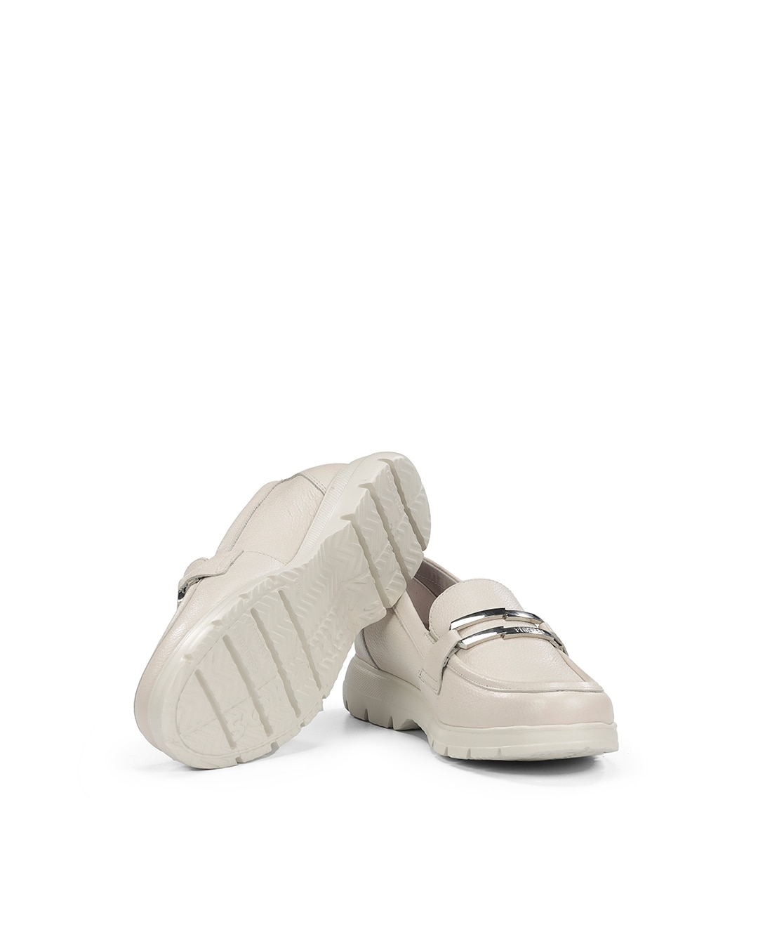 Mocassins Fabricados em Pele Castanho-4