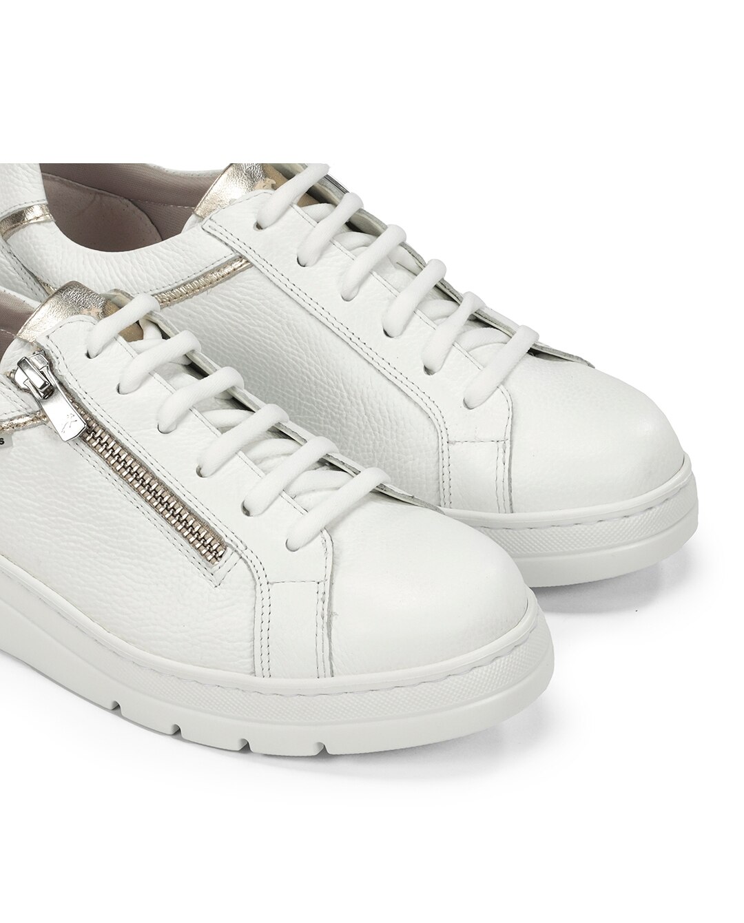 Sapatos de Cordões Fabricados em Pele Branco-6