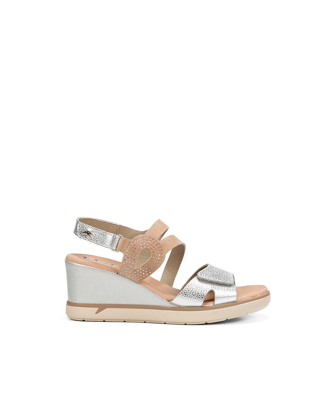 Imagem 0 de Sandálias Fabricadas em Pele