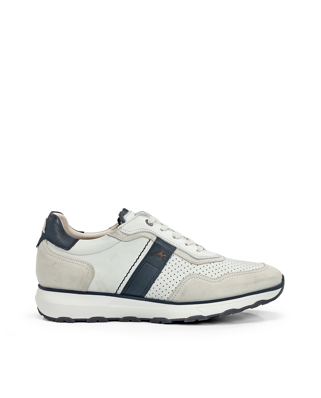 Imagem 0 de Sapatos de Cordões Fabricados em Pele