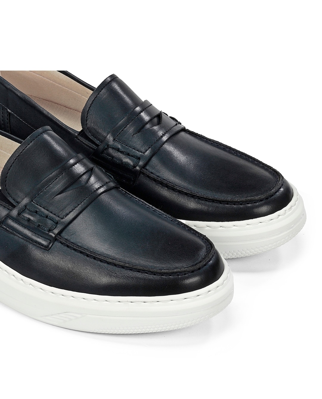 Mocassins Fabricados em Pele Azul-6