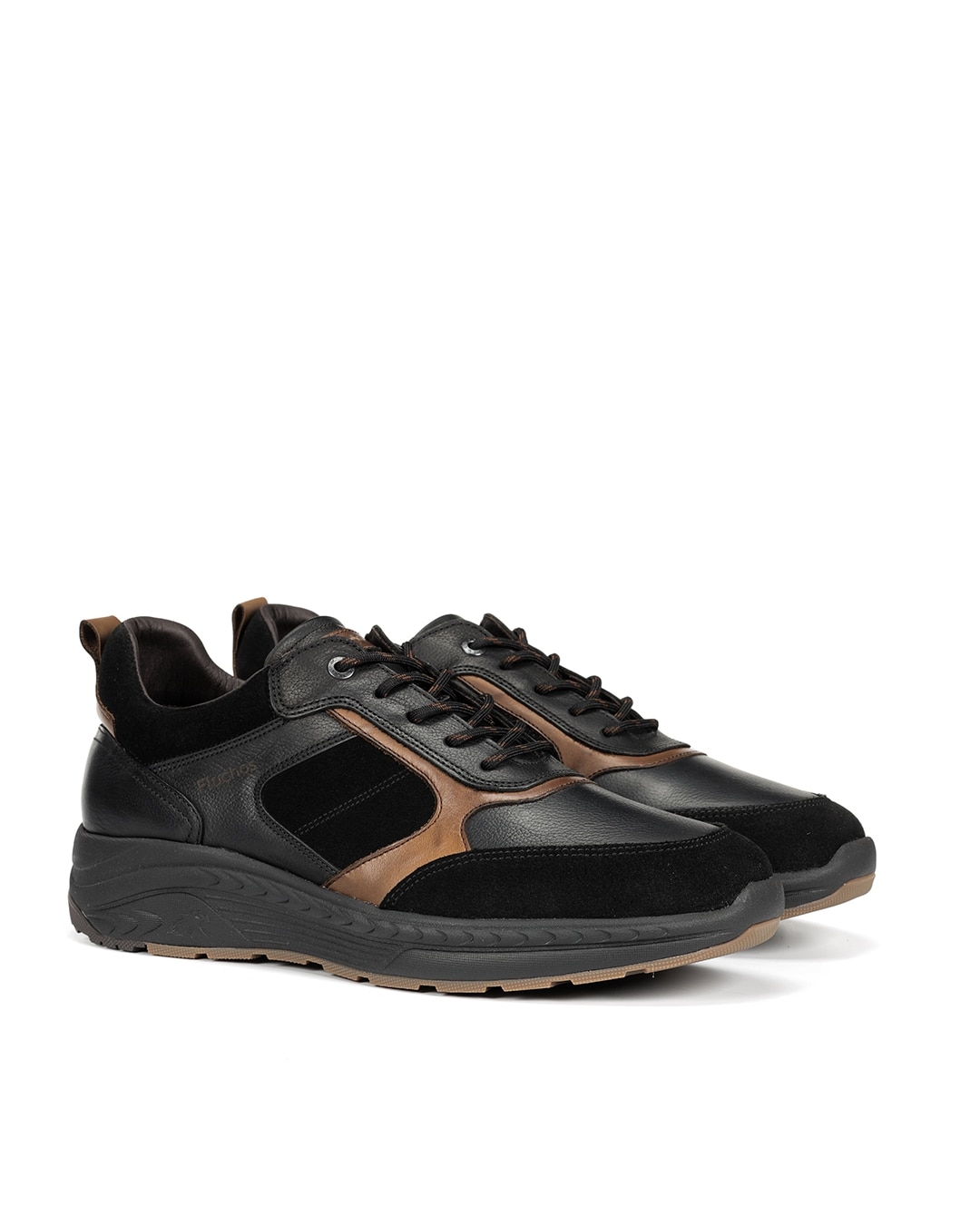Sapatos de Cordões Fabricados em Nobuck Preto-2