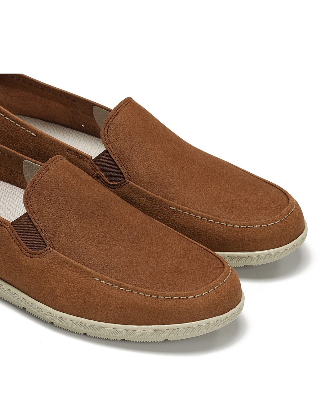 Mocassins Fabricados em Nobuck Castanho-6