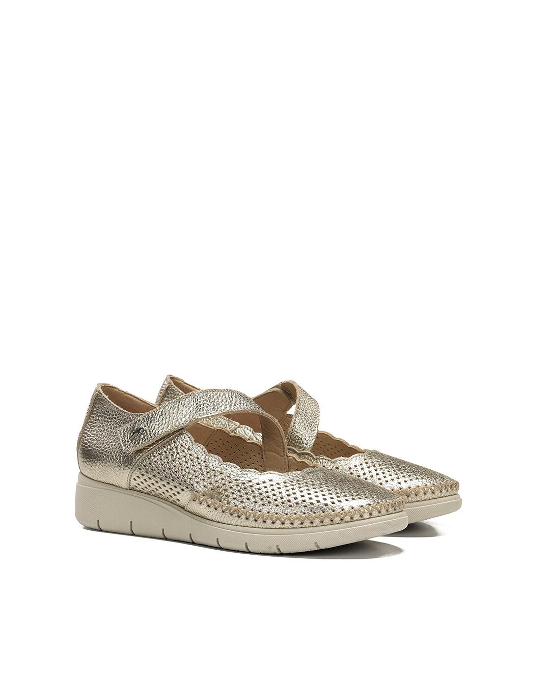 Sapatos de Salto Fabricados em Pele Ouro-2