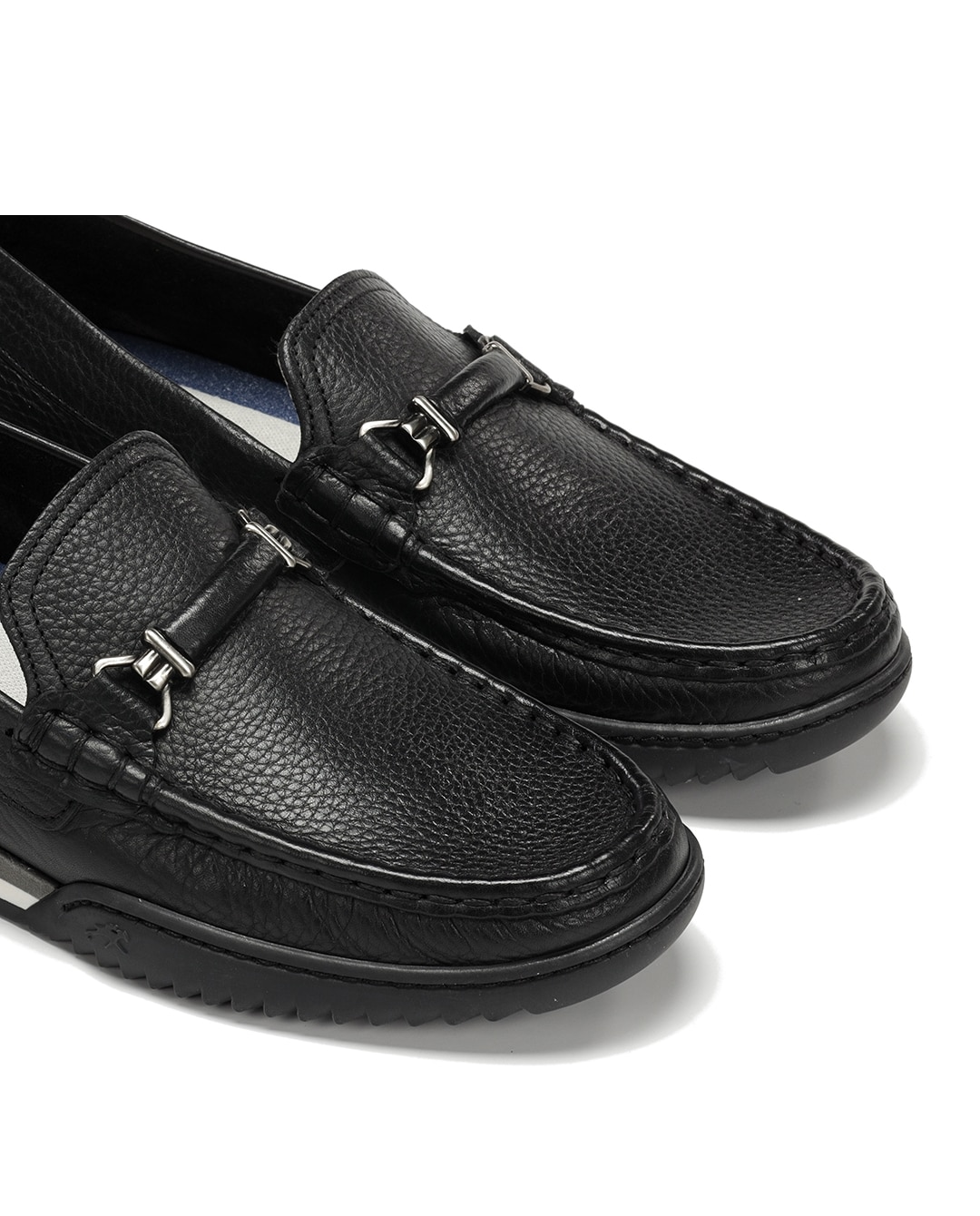 Mocassins Fabricados em Pele Preto-6