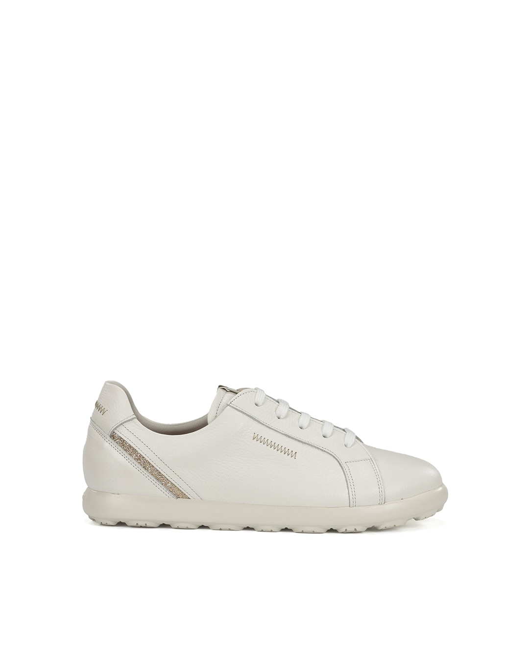 Imagem 0 de Sapatos de Cordões Fabricados em Pele