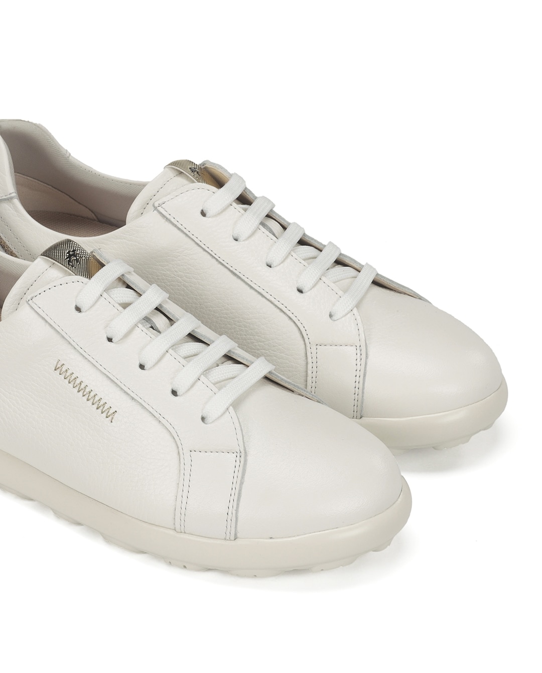 Sapatos de Cordões Fabricados em Pele Branco-4