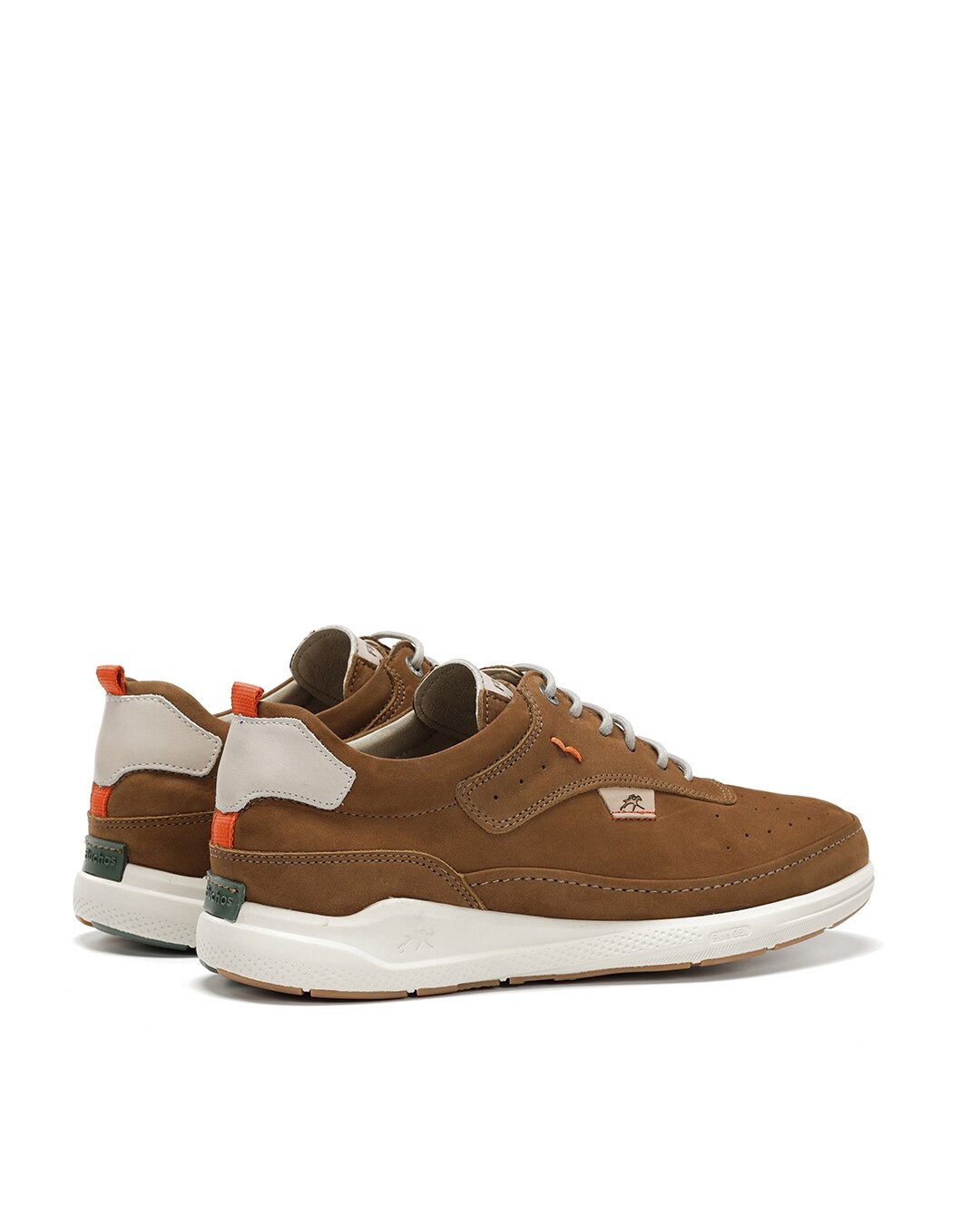 Sapatos de Cordões Fabricados em Nobuck Castanho-3