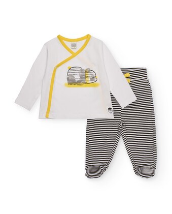 Completo con 2 t-shirt e short