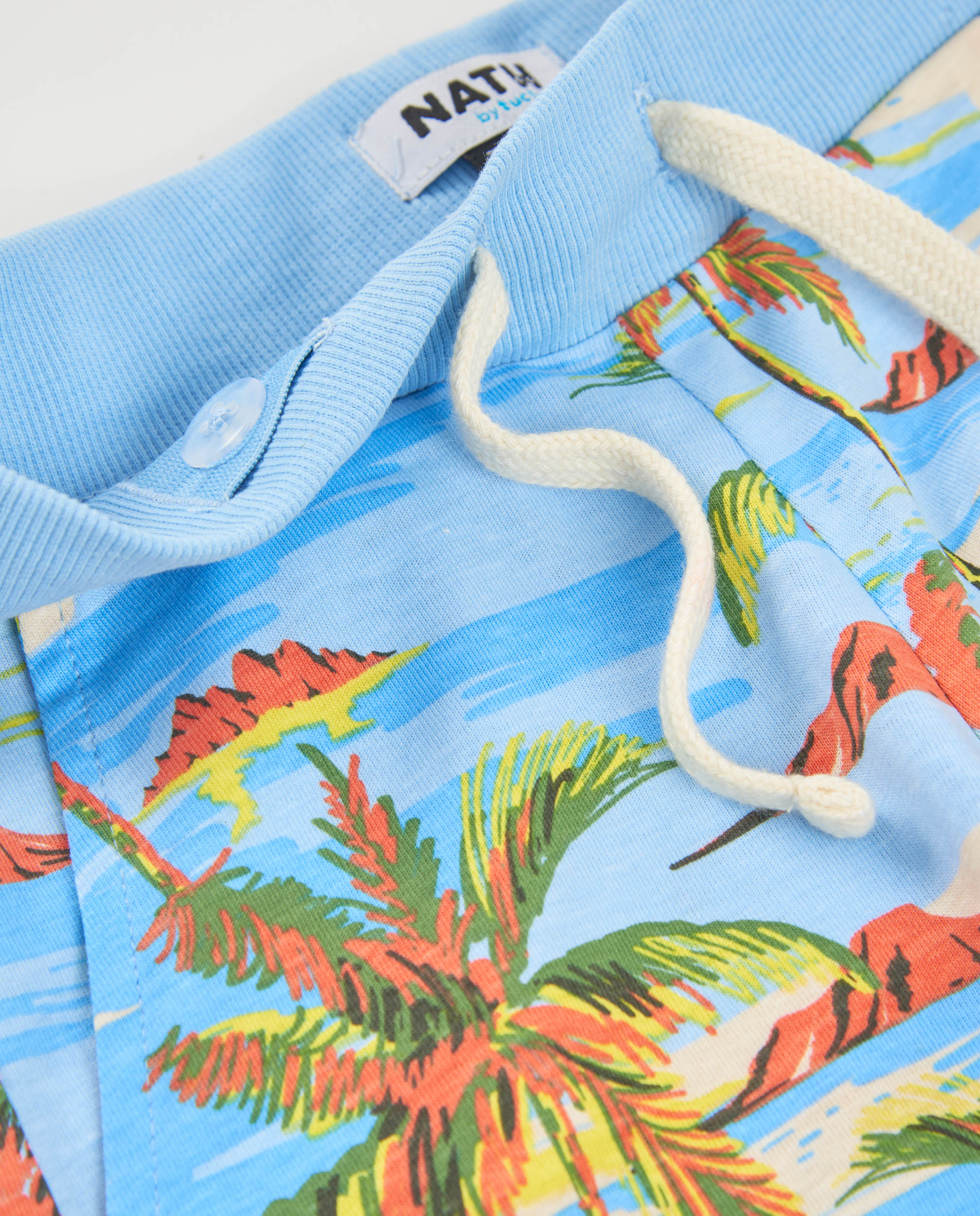 Bermudas Infantil de Malha com Estampado de Palmeiras Azul-claro-3