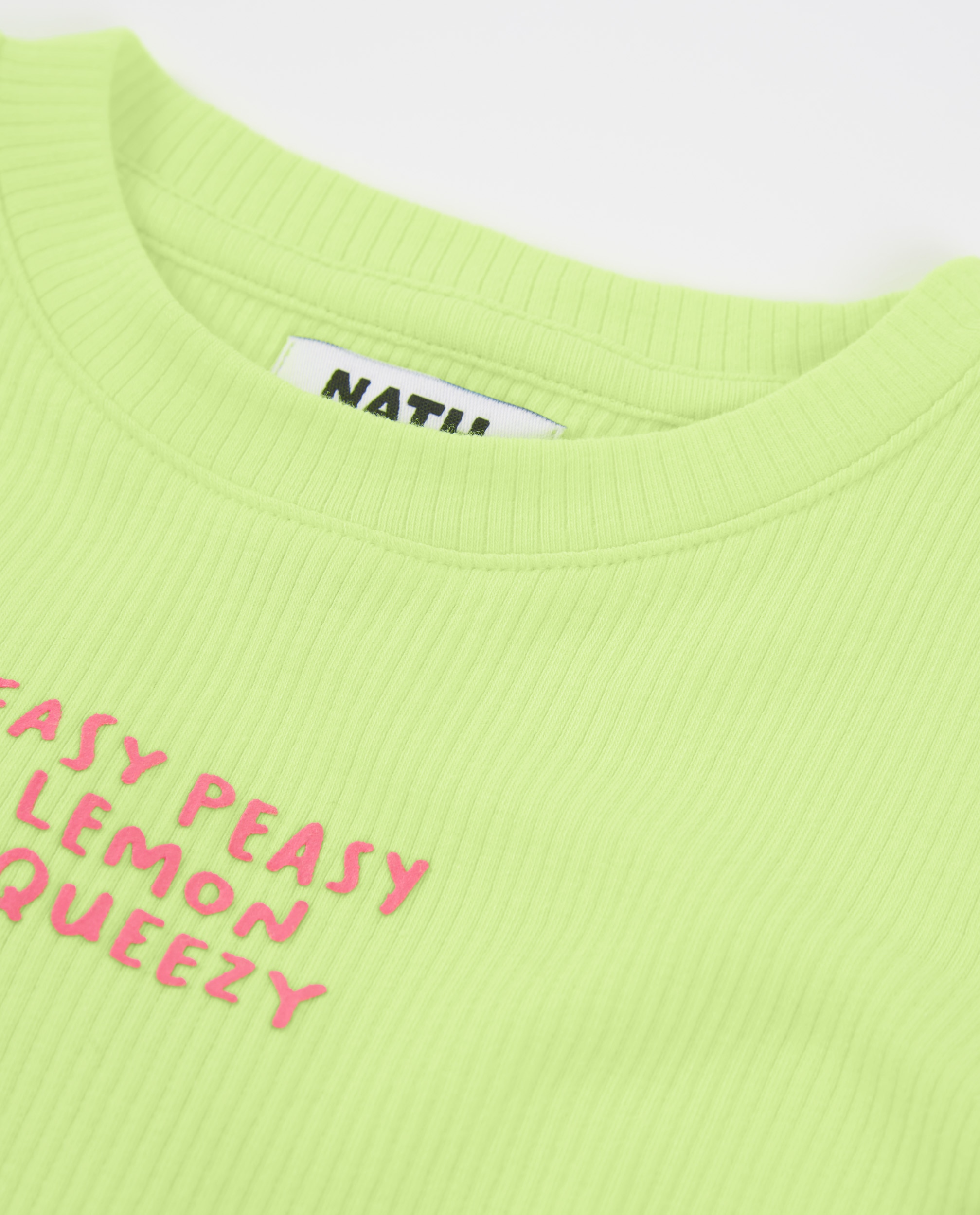 T-shirt Infantil de Malha com Tecido Canelado Verde-flúor-3