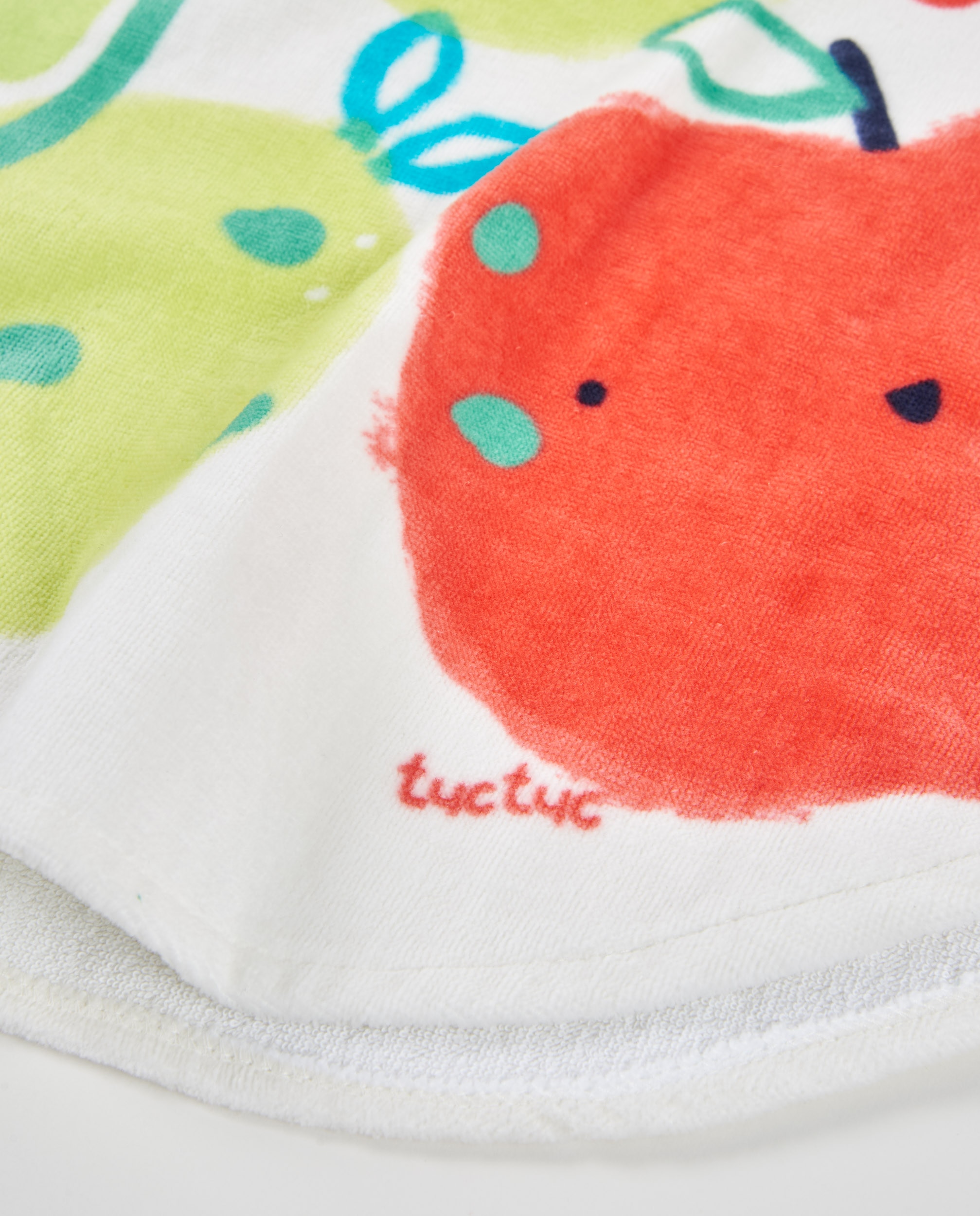 Toalha Poncho para Recém-nascido de Malha e Detalhes em Relevo Verde-claro-4