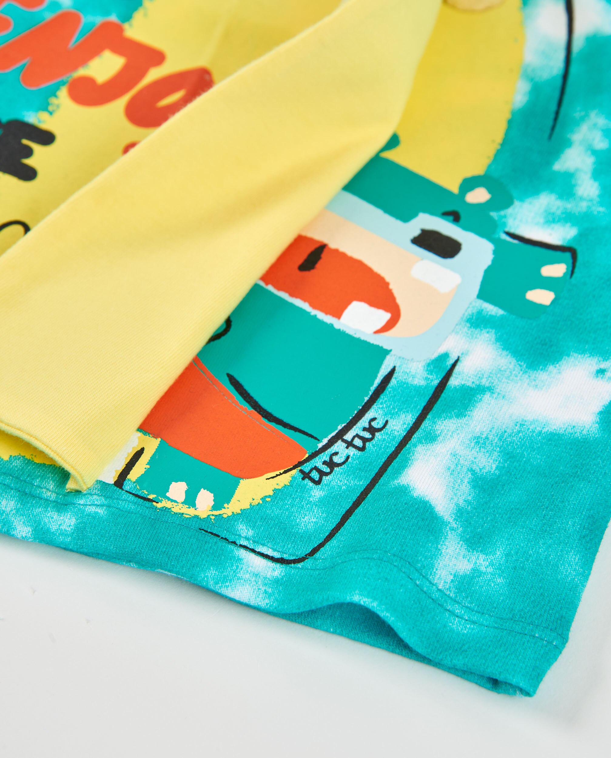 T-shirt Infantil de Malha e Detalhe em Relevo Azul-turquesa-4