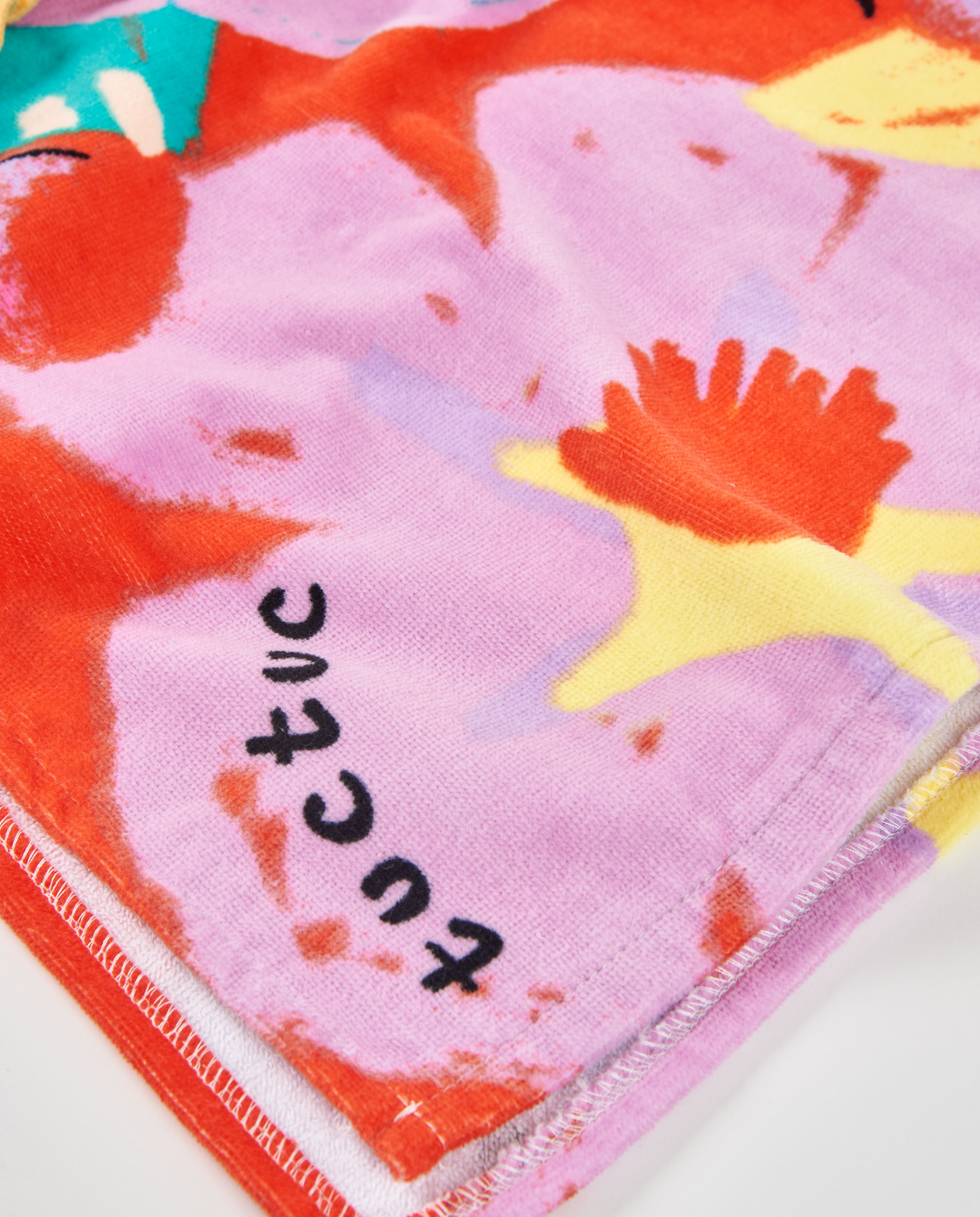 Toalha Poncho Infantil de Malha com Capuz Vermelho-4