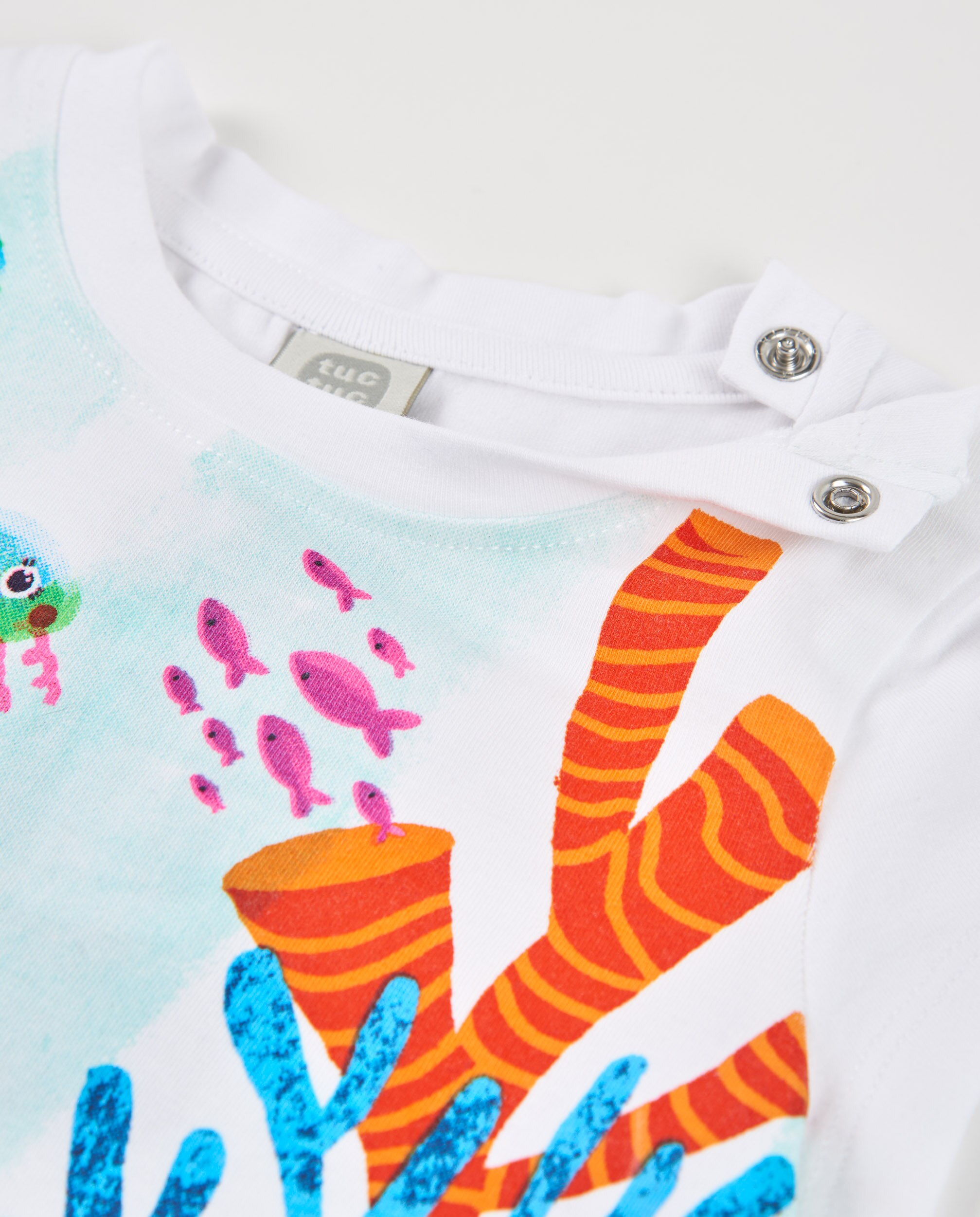 T-shirt Infantil de Malha com Grande Estampado Tuc tuc Branco-3