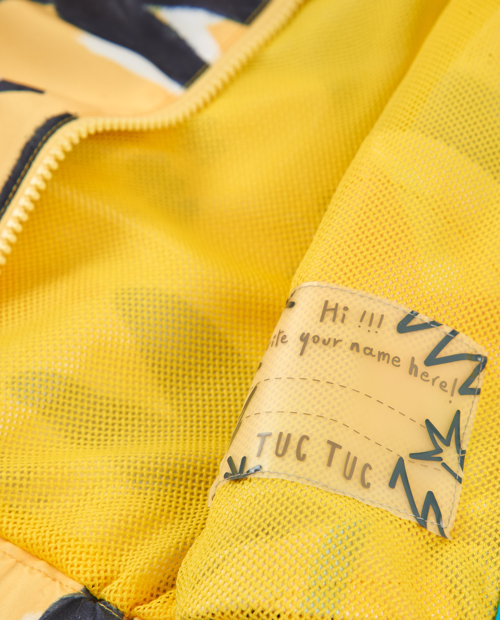 Casaco Infantil de Plana com Design Pirata Amarelo-4