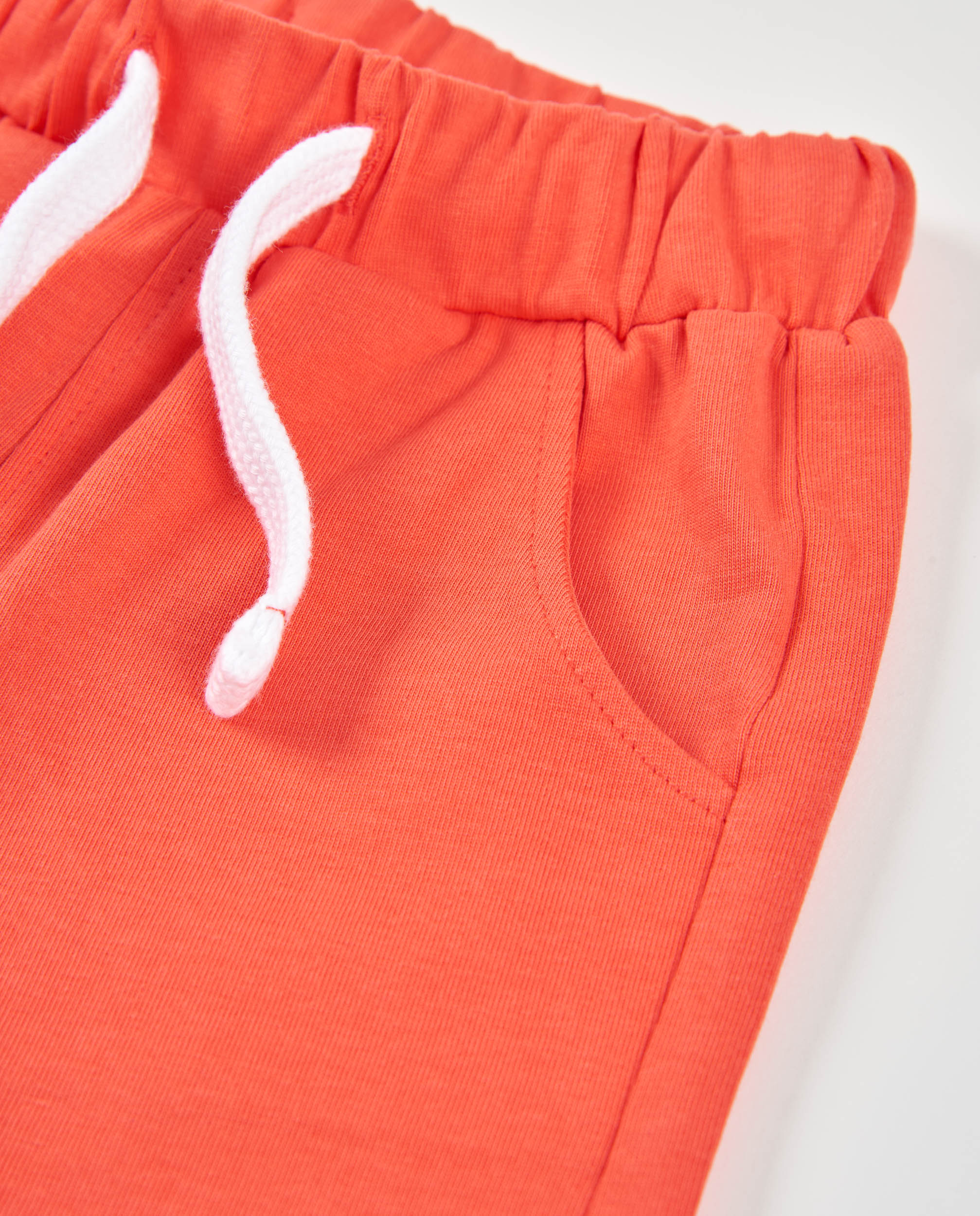 Bermuda Infantil de Malha com Cordão Ajustável Vermelho-3