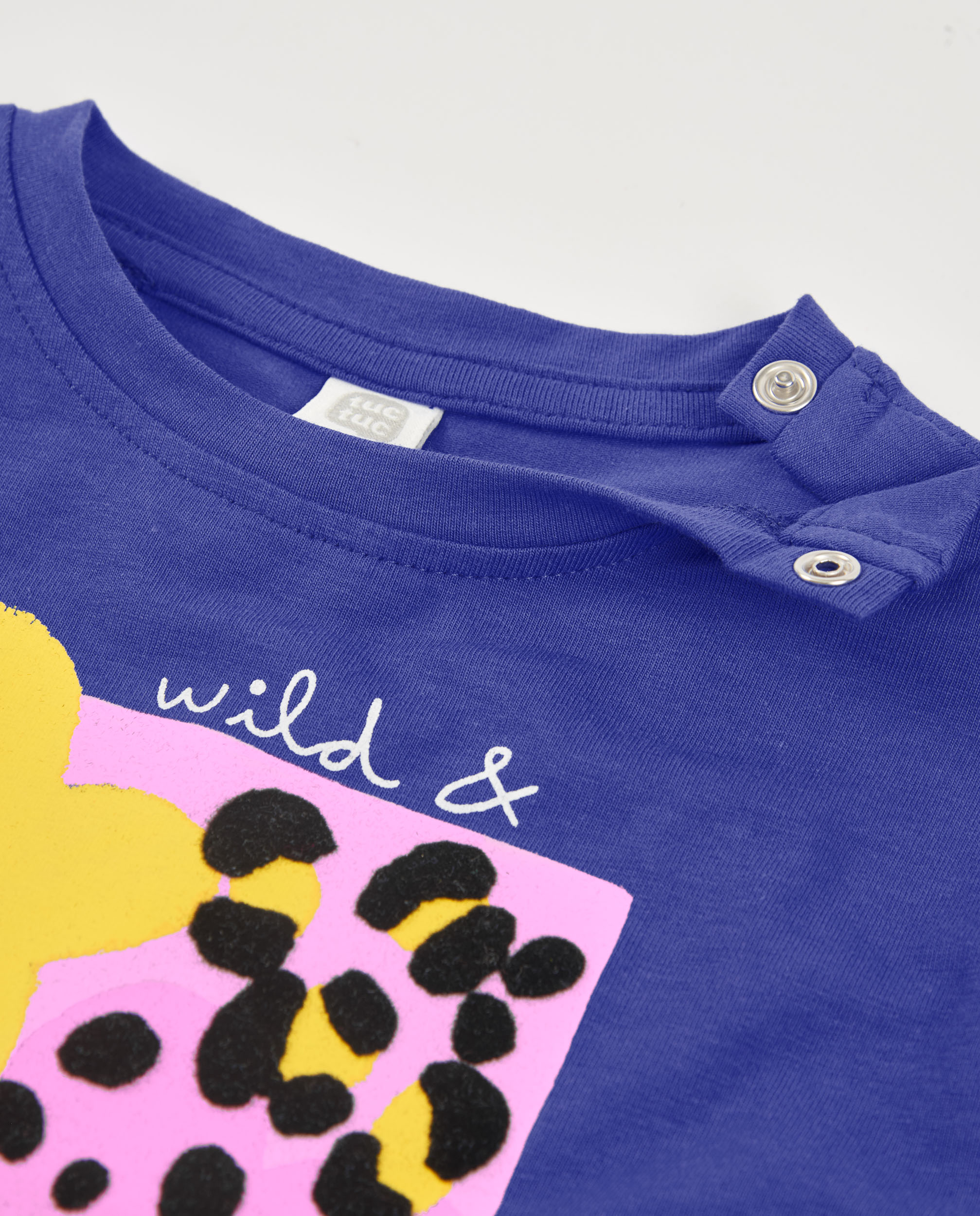 T-shirt Infantil de Malha com Estampado Frontal Lilás-3
