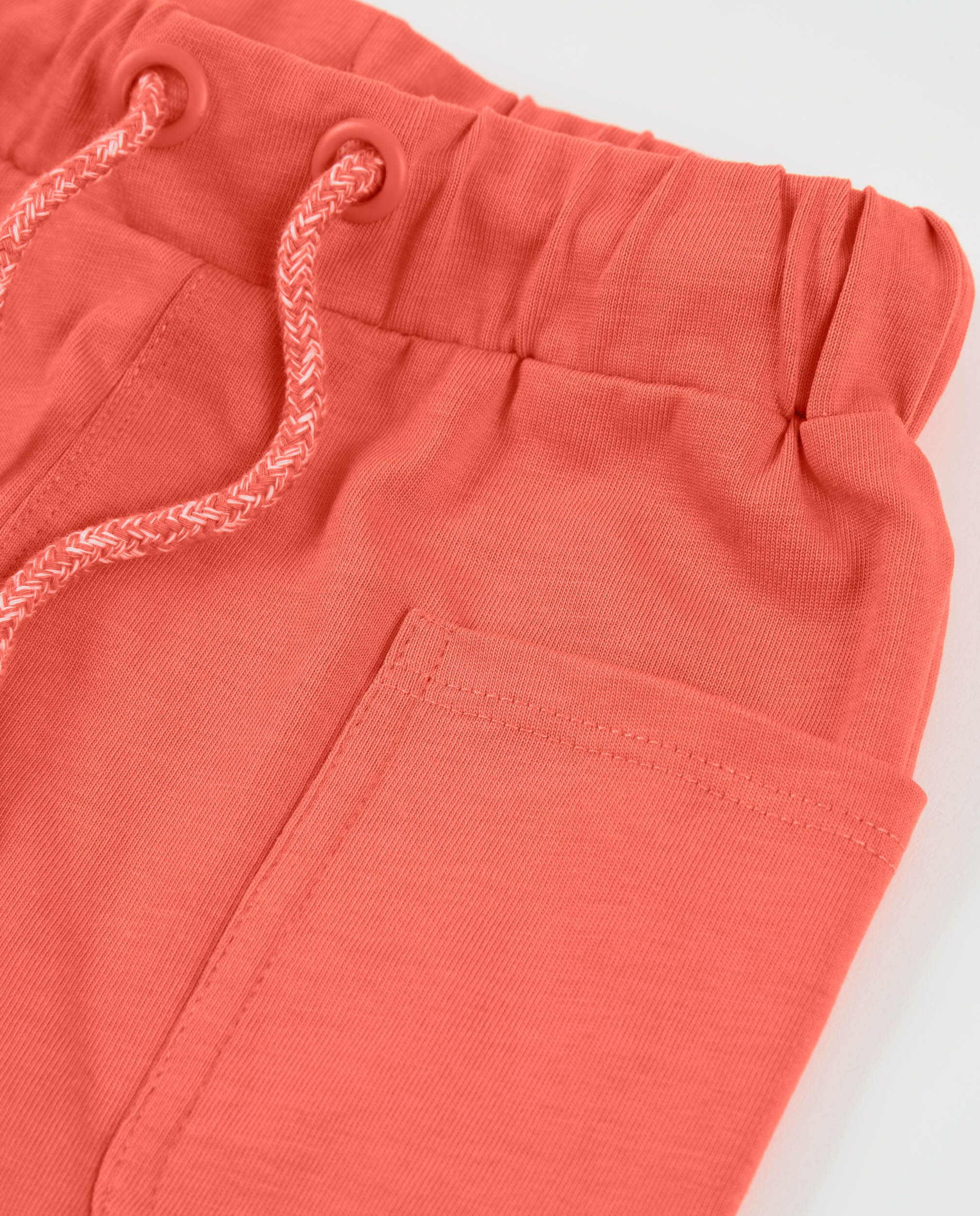 Bermudas Infantil de Malha e Cintura Elástica Coral-3