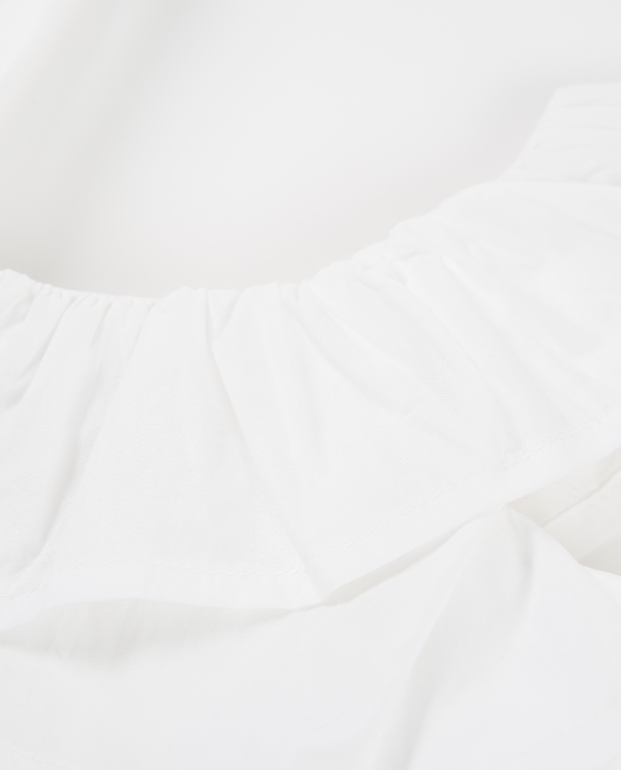 Blusa de Plana de Design Assimétrico com Folho Tuc tuc Branco-3