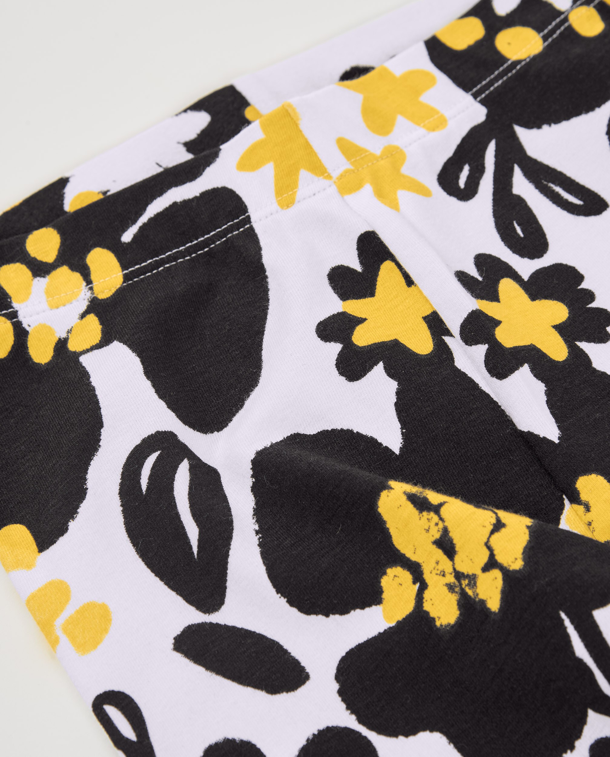 Leggings Infantil de Malha com Estampado Integral Tuc tuc Preto-3