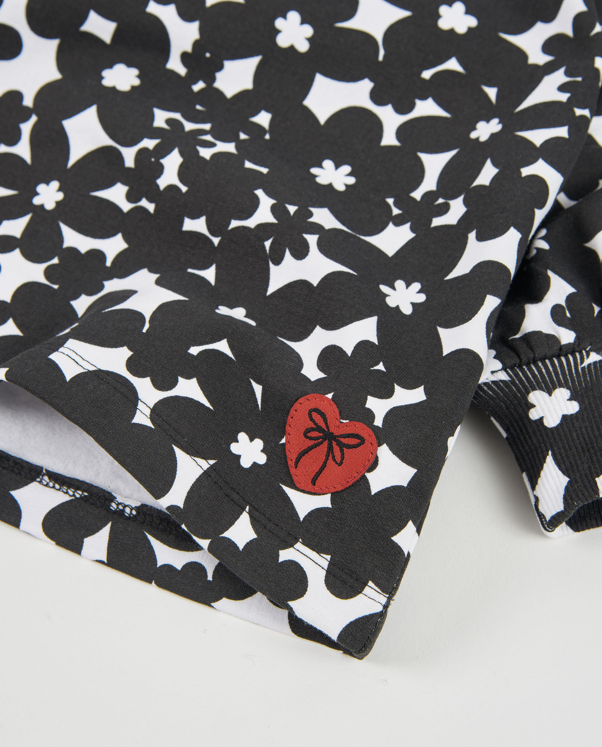 Vestido Infantil de Felpa com Estampado Floral e Mangas Abalonadas Preto-4