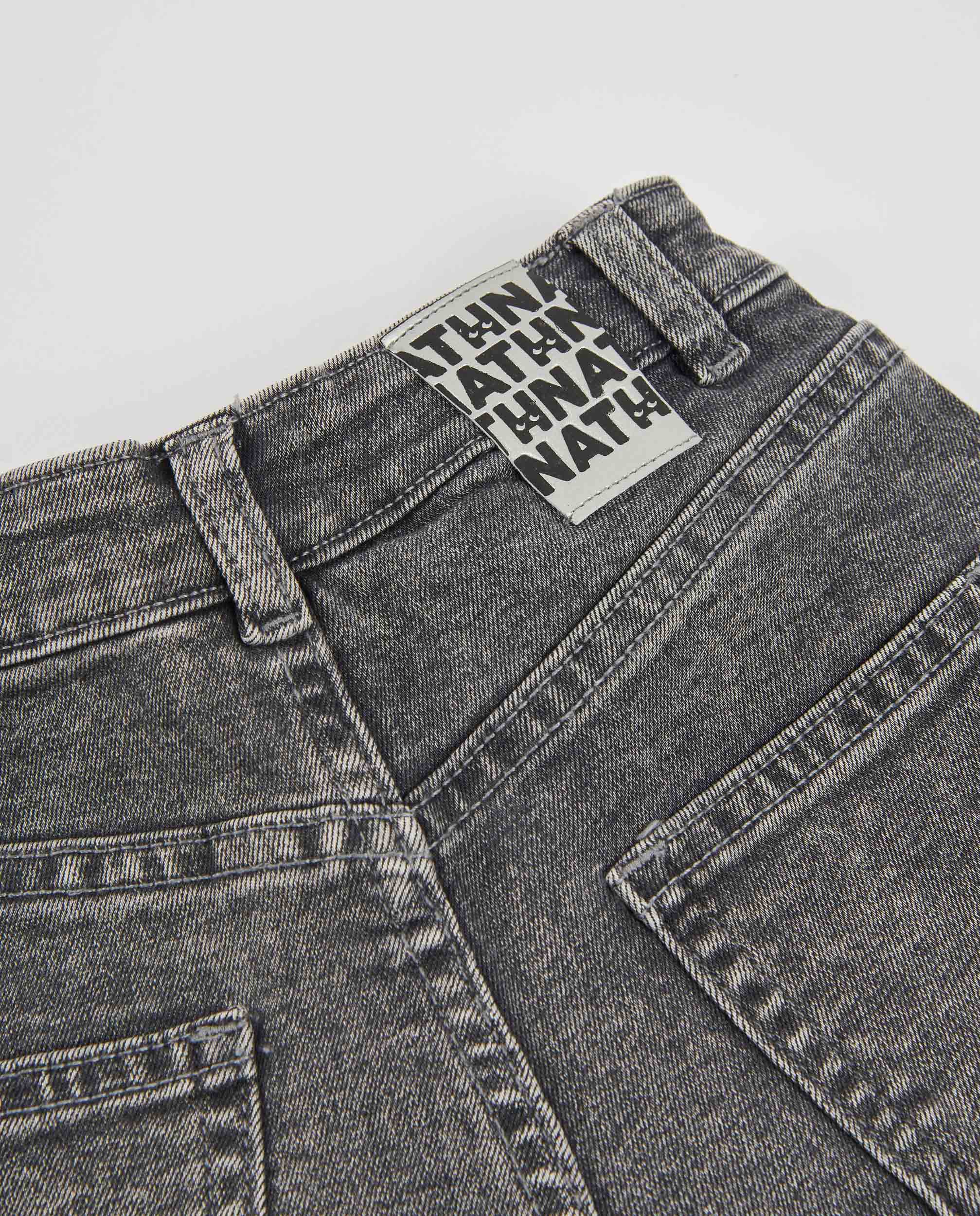 Jeans Infantil Efeito Lavagem com Pedraria Cinzento-5
